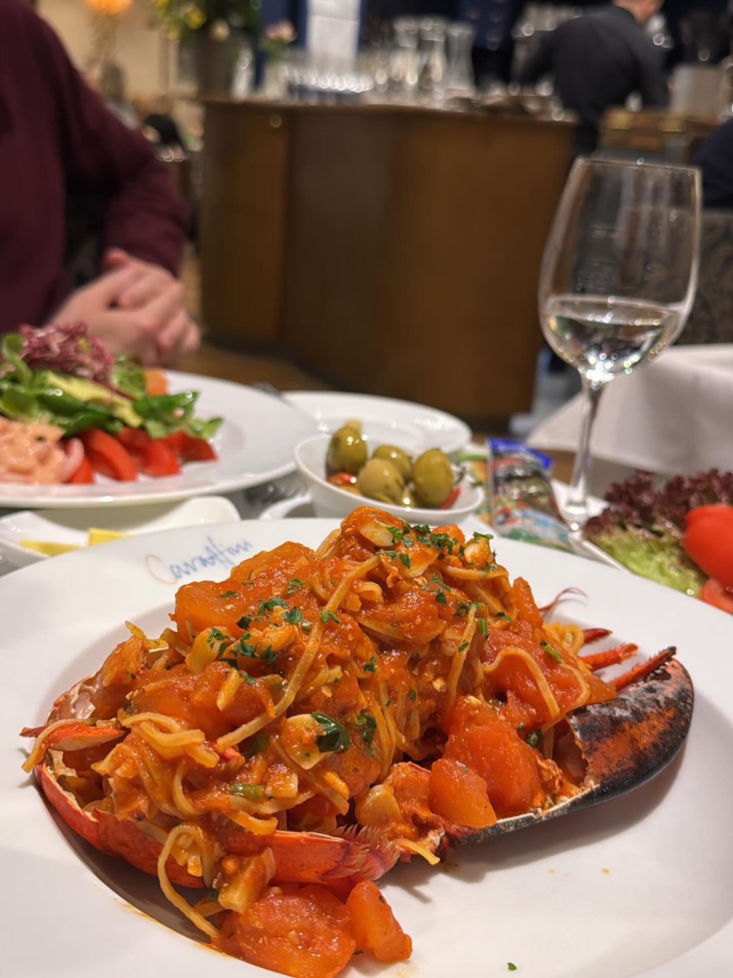 Lobster linguine, the Caraffini way. 🦞🍝

Sweet lobster, slow-simmered tomato sauce and perfectly cooked pasta, finished with fresh herbs and plenty of love from our kitchen. The kind of dish that turns dinner into an occasion.

Join us in Chelsea f
