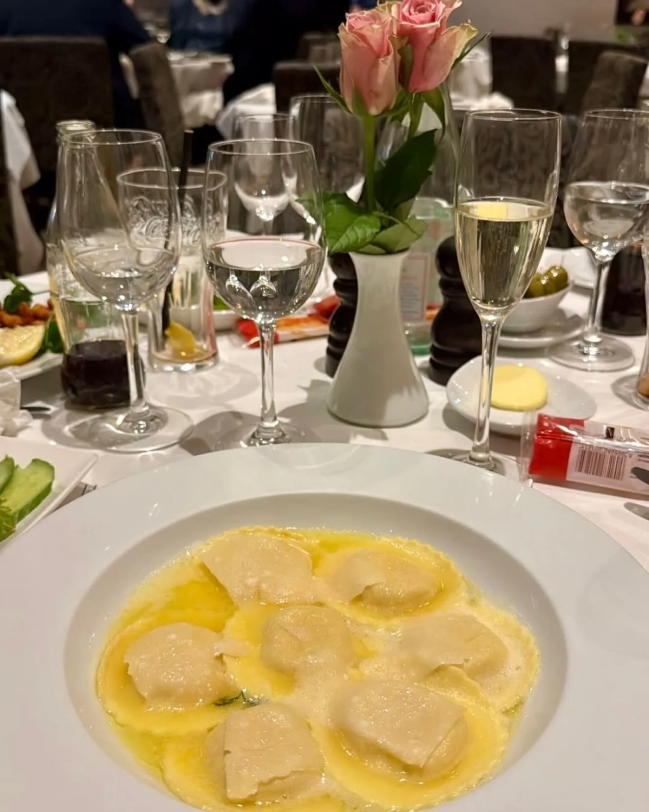Golden, silky ravioli swimming in butter and pure indulgence&hellip; the kind of dish that makes you pause mid-conversation and just taste 🇮🇹✨

At Caraffini, it&rsquo;s never just a meal, it&rsquo;s a moment. The clink of glasses, the hum of the ro