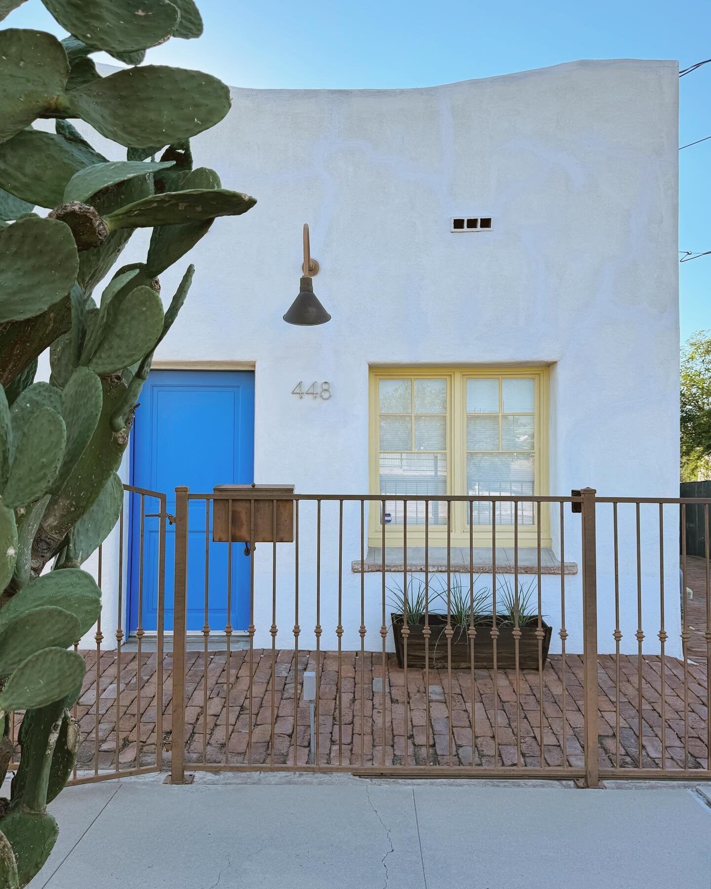 Beautiful Barrio Viejo home just went live today and we want you to live in it.

1930s large 2 bedroom / 2 bath adobe that oozes charm and move in ready.

Located next door to the cute pink Carillo Elementary School and across the street from @exoroa