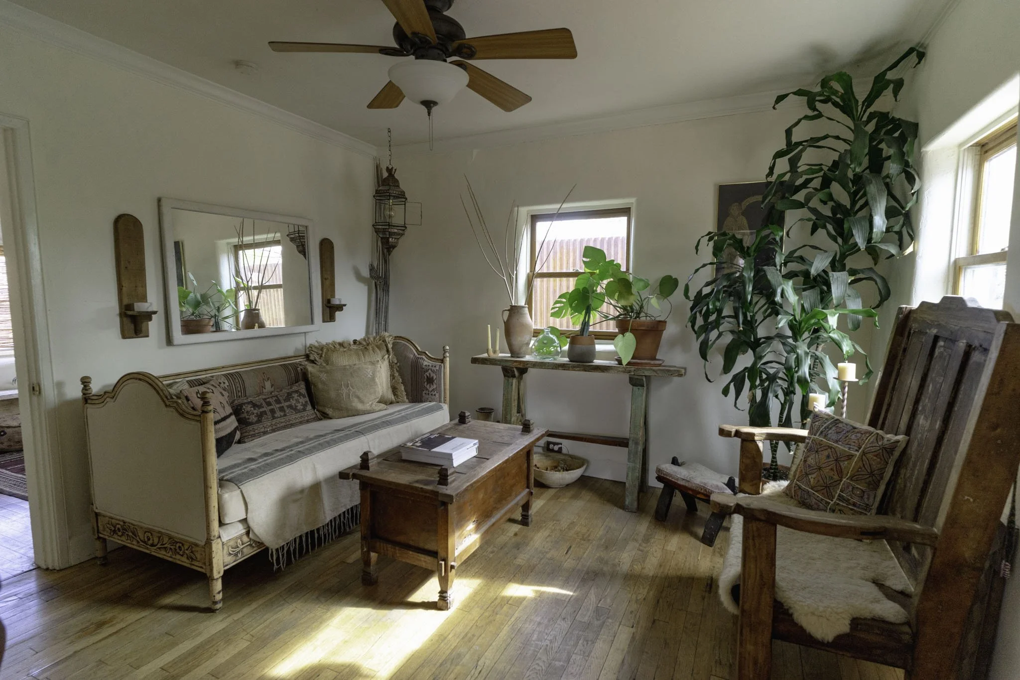 335-e-fontana-place-tucson-arizona-home-for-sale-listing-love-your-dirt-team-remax-excalibur-real-estate-05.jpg