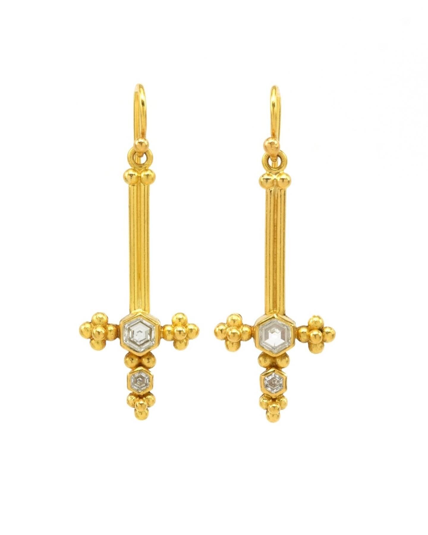 The Morningstar earrings are the perfect addition to your everyday armor jewels. The bright white hex diamonds shine from 22k gold granules. They are easy to wear and look perfect with everything. 

Always handmade, these one of a kind earrings are h