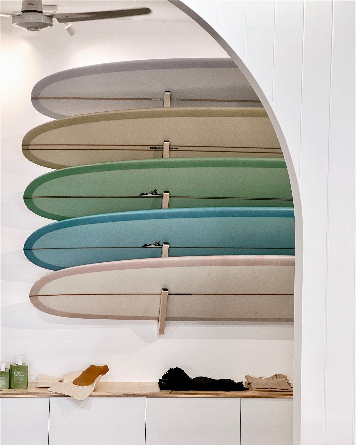 surf shop that doubles as a coffee shop, okokokok 🌞