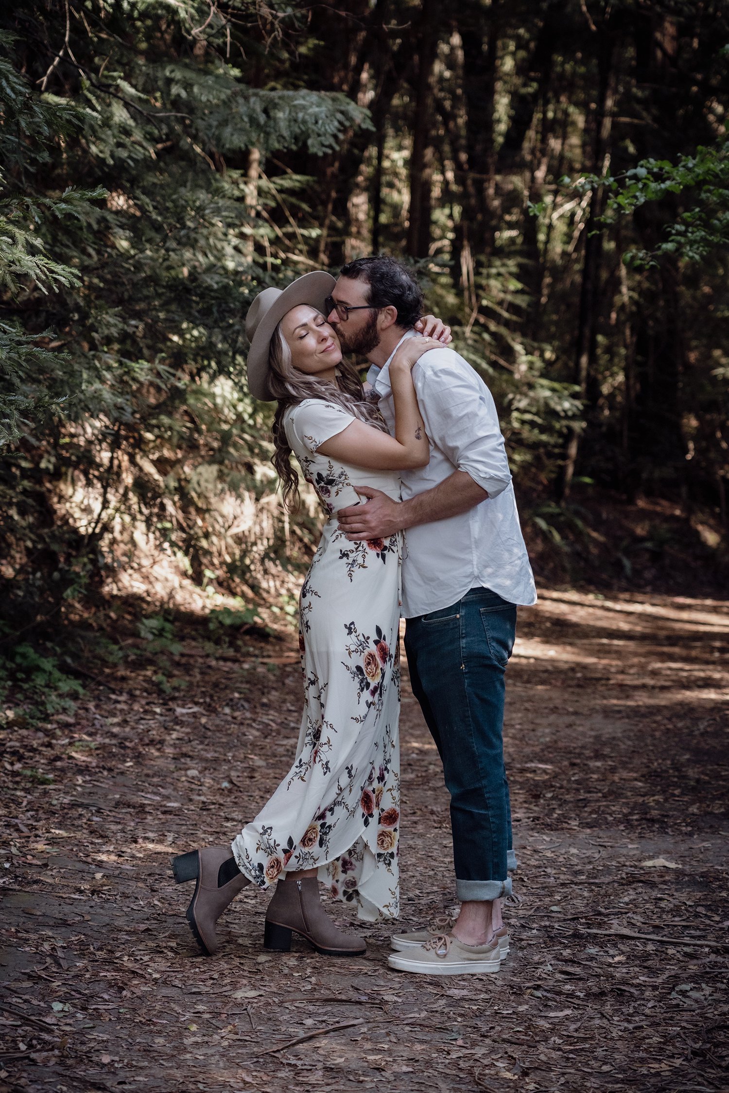 Rhi and Will Engmnt April 2022-44.jpg