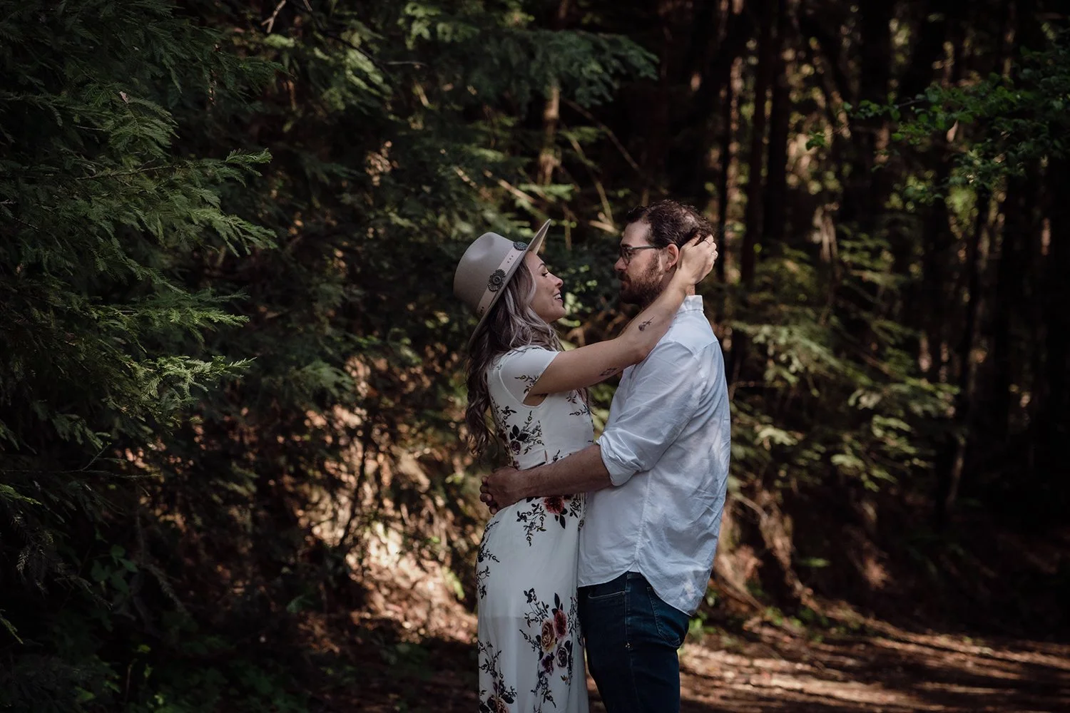 Rhi and Will Engmnt April 2022-39.jpg