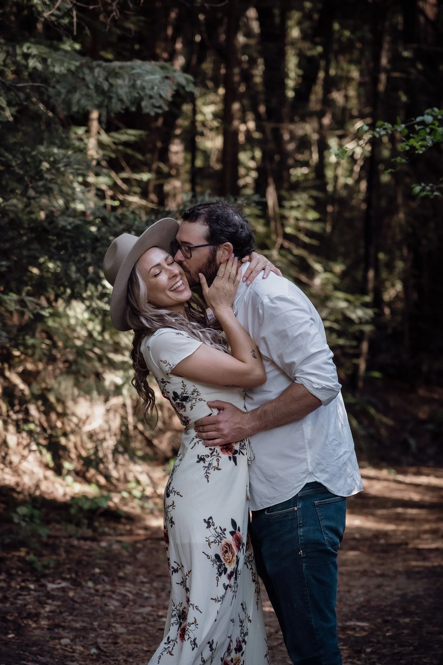 Rhi and Will Engmnt April 2022-47.jpg