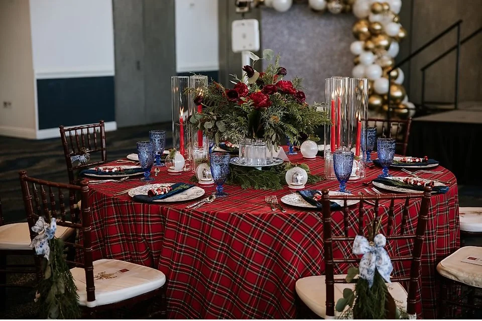 Corporate holiday table designed by Fashionable Florist