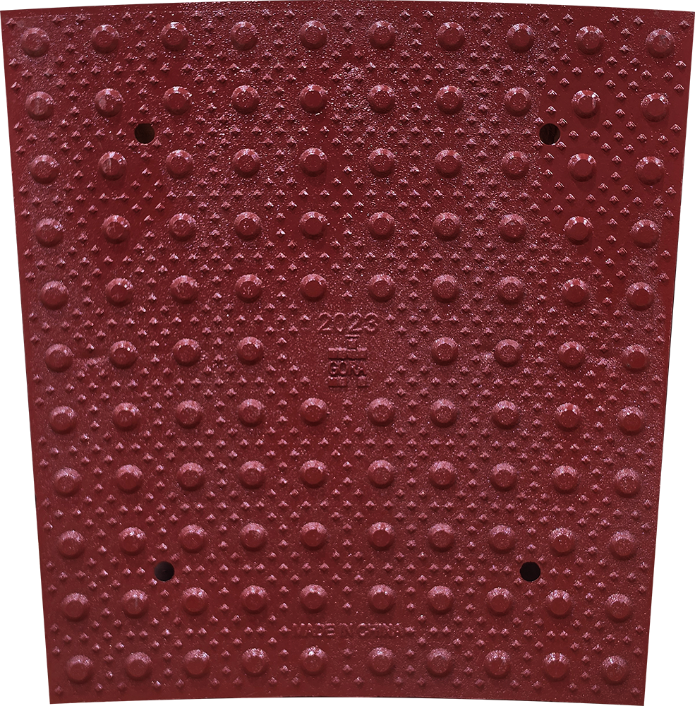 Product close-up of the GORA R15' (4,572mm) brick red steel radial plate.