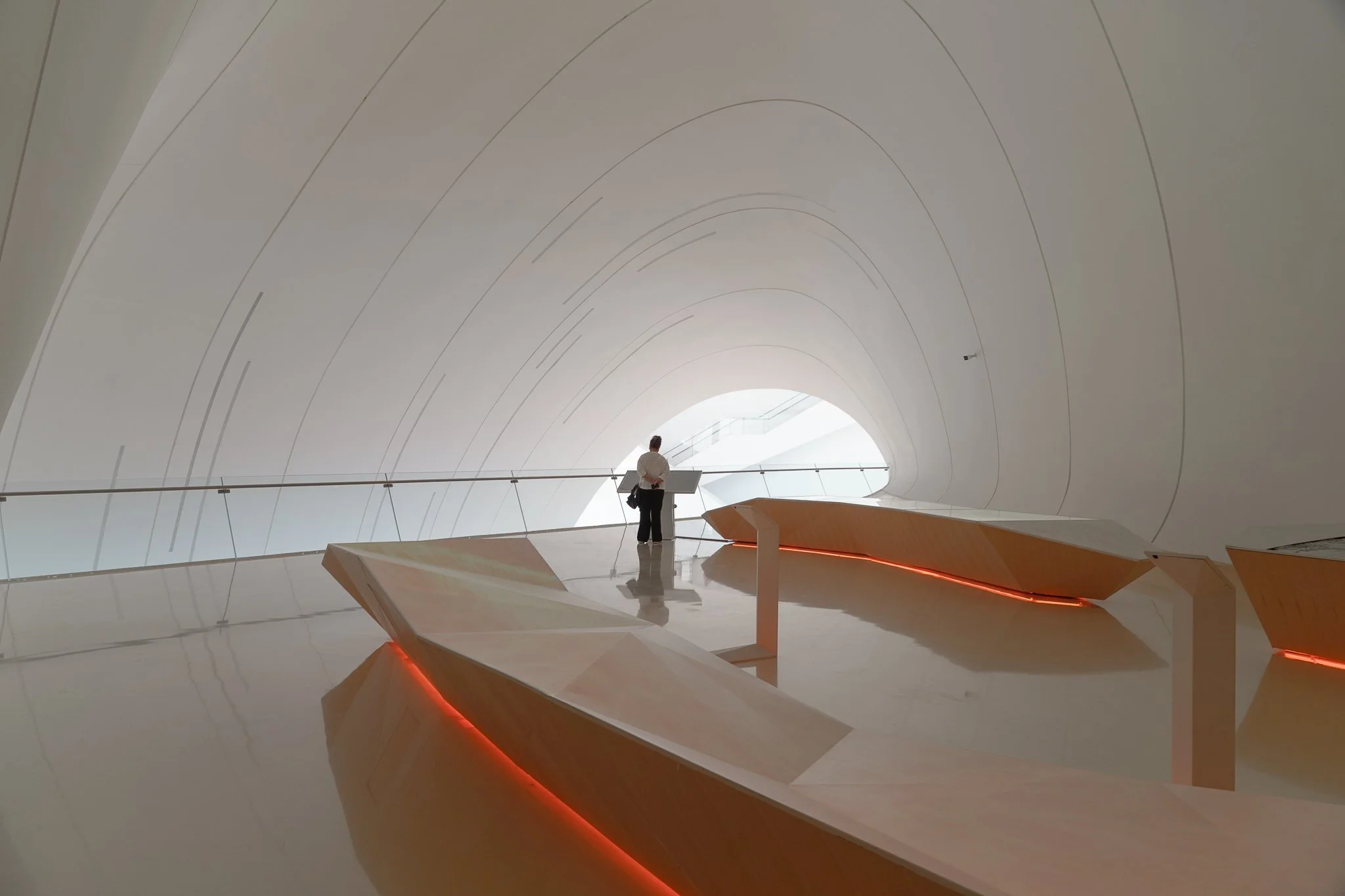 Heydar Aliyev Center, Baku - one of the most fascinating masterpieces ...