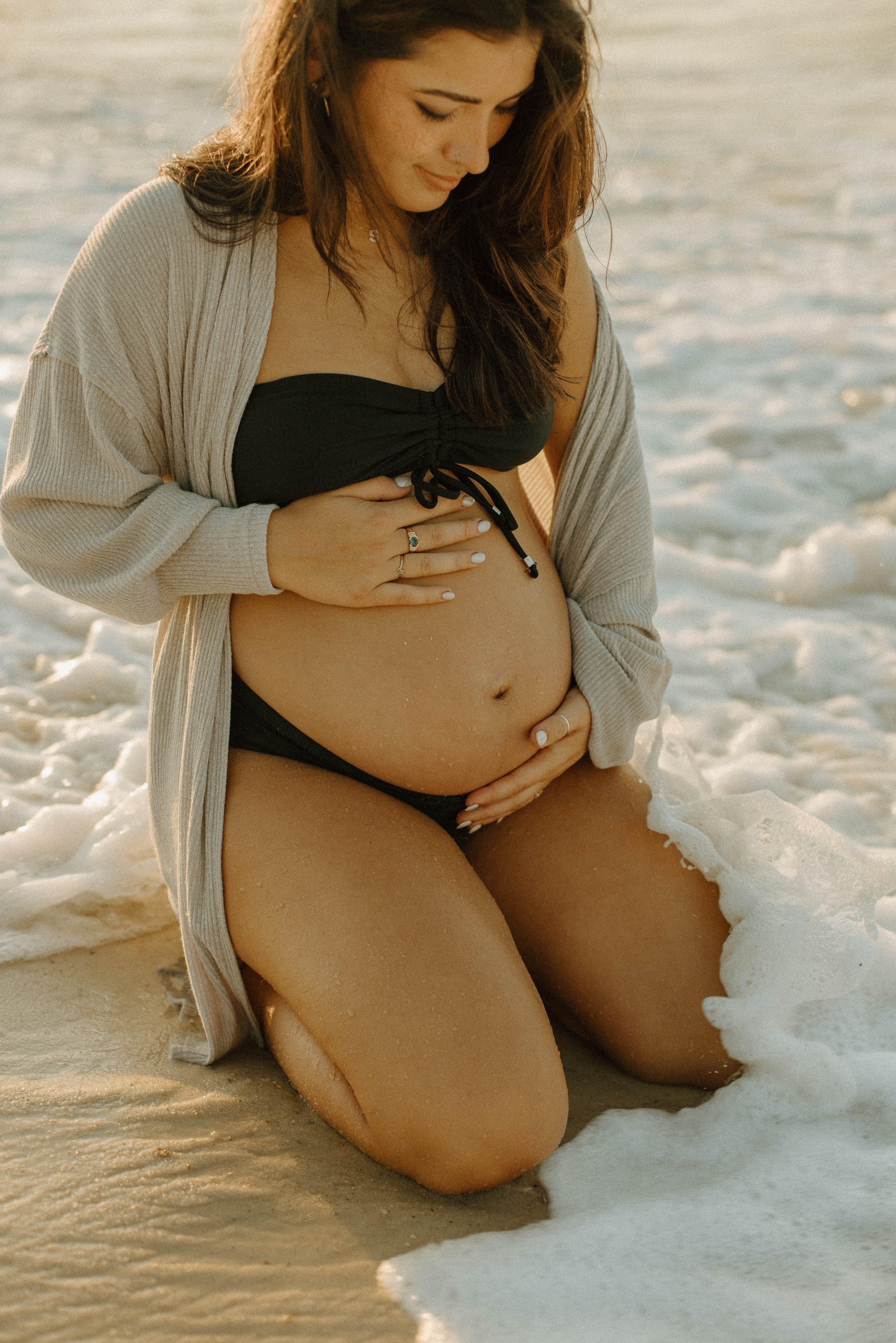 Maternity-Photos-In-Gulf-Shores160.jpg