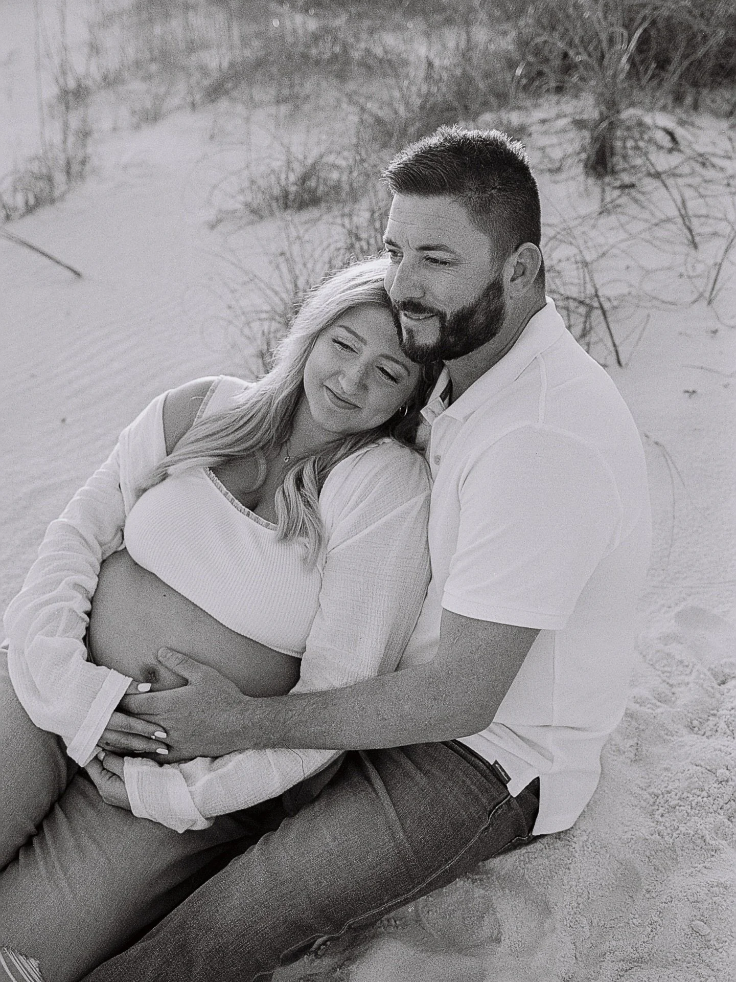 Such a special evening for Haley + Bart&rsquo;s maternity session in Orange Beach. We even got to watch a super cool moonrise before the eclipse. Here&rsquo;s a few favorite moments on 35mm film 🖤

#gulfshoresphotographer #35mmfilm #orangebeachphoto