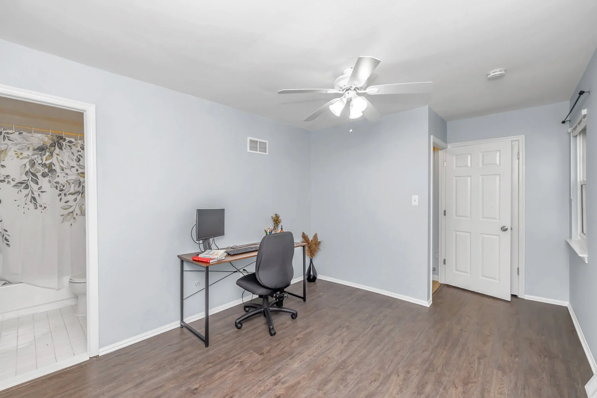 538 Coventry Lane-0112.jpg