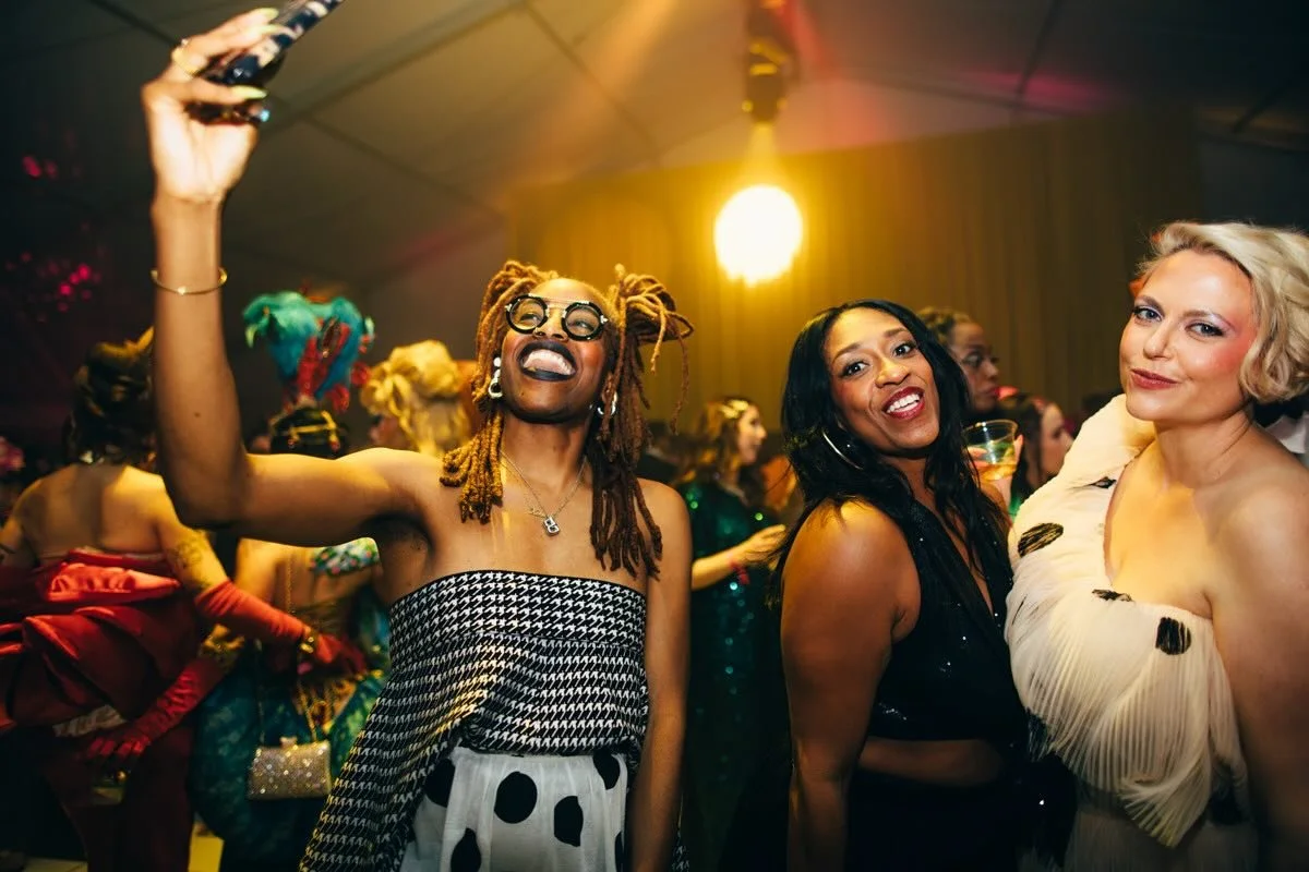 Ringing in Libra szn 🪩 ♎️