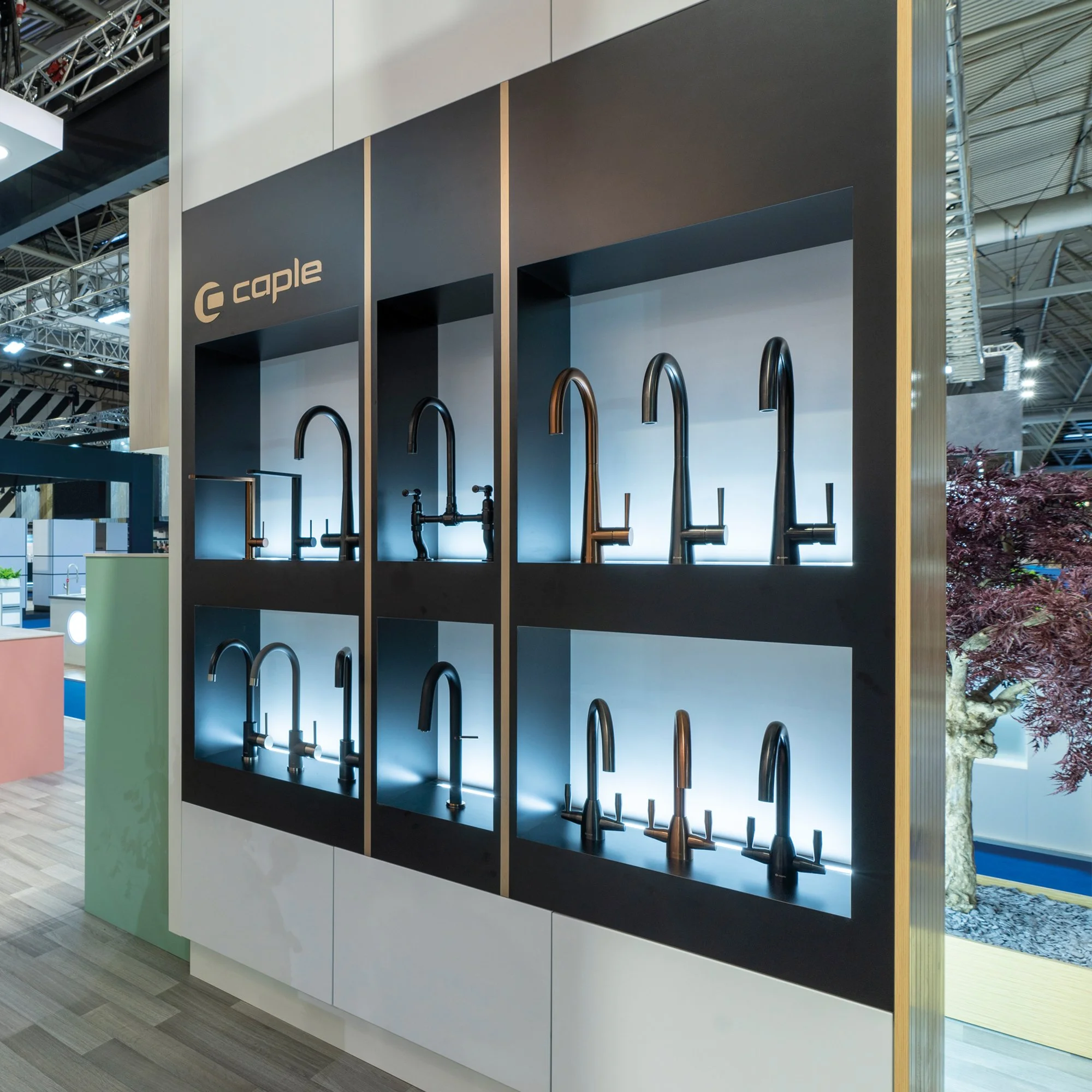 Tap stand 01.jpg