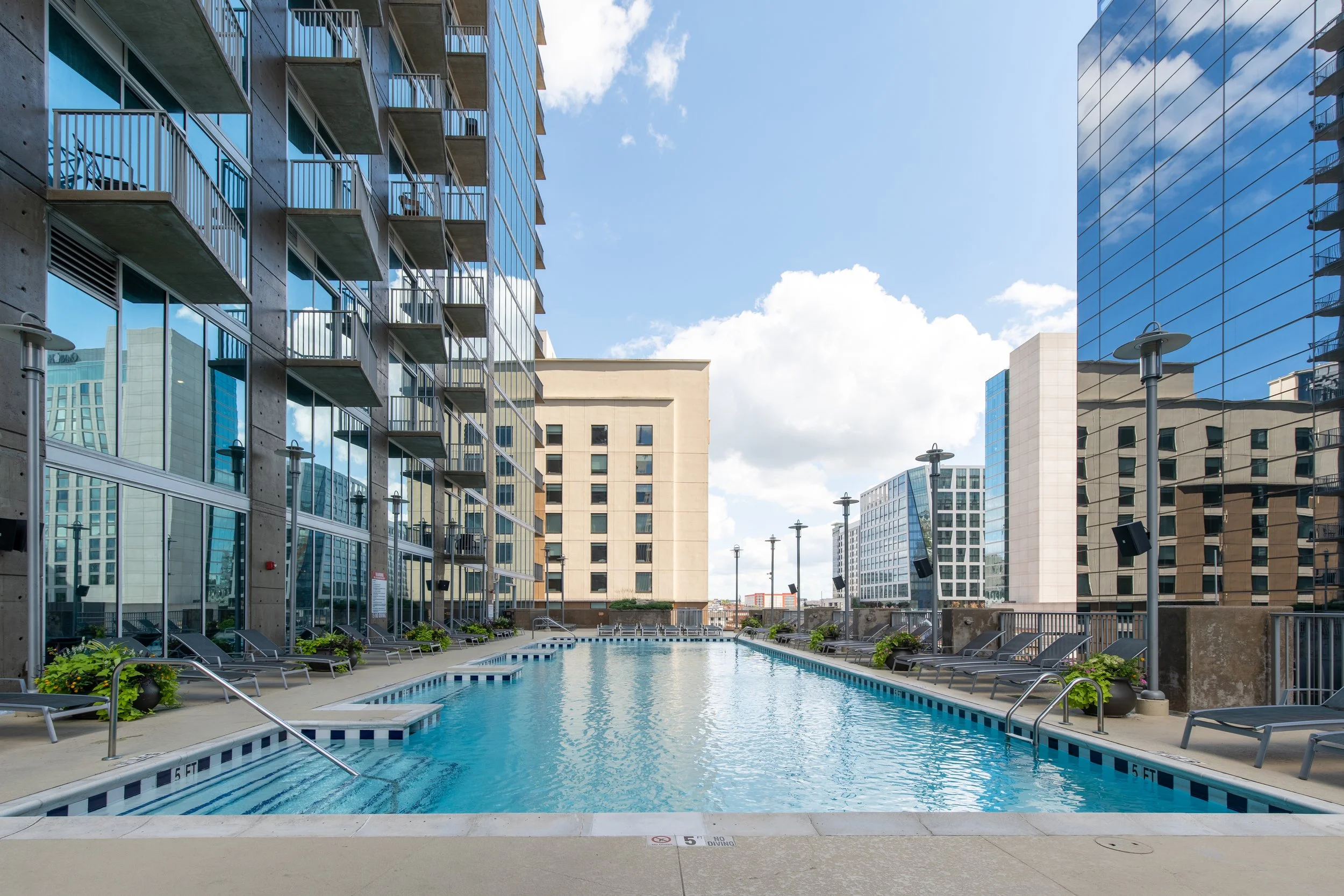 301 demonbreun_full size-35.jpg