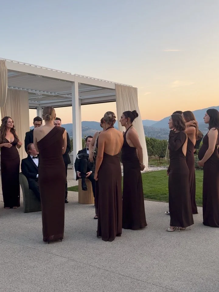 Behind the scenes of Carly &amp; Bryn&rsquo;s cozy chic September wedding.

Photo: @christiegrahamphotography 
Florist: @jamstudio.ca 
Rentals: @alloccasionspartyandevent @perspectiveeventdesign @the.curated.plate.co 
Furniture rental: @baskeventsco 