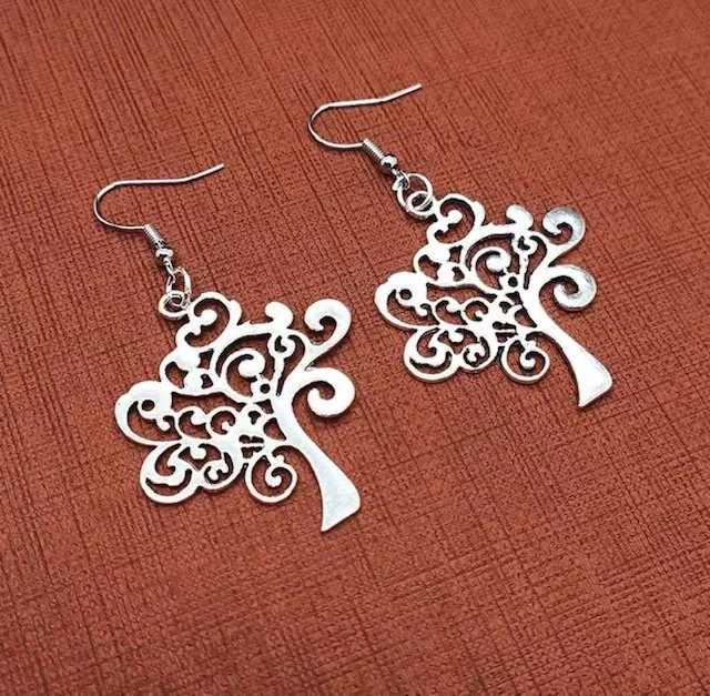 Silver Sparkle Tree Jewelry Stock