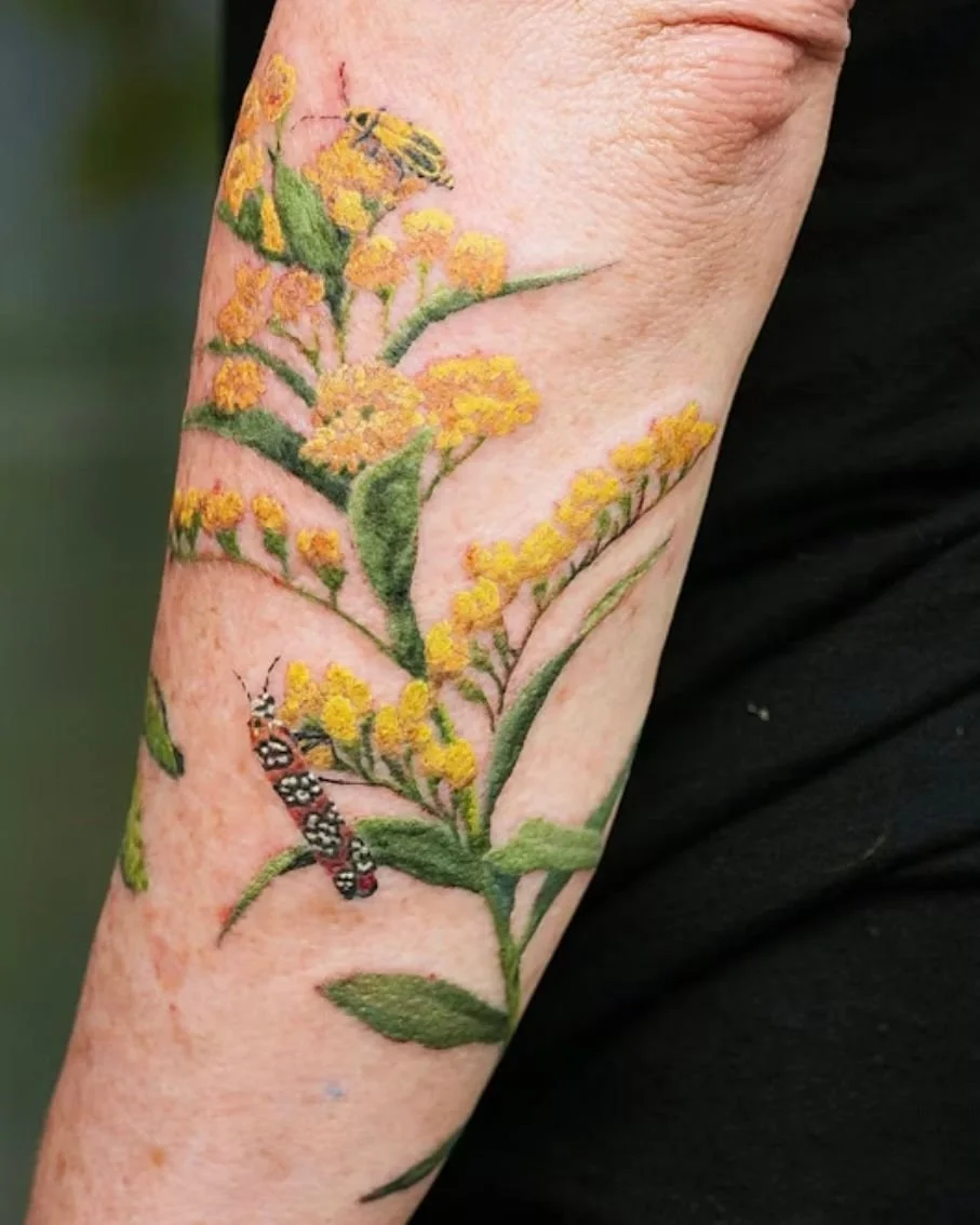 Have you ever met someone who gets tattoos to honor all the U.S. states she&rsquo;s lived in?🛣️

This is Marjorie. She has lived in seven states, and in this session we tattooed goldenrod, the Kentucky state flower. We also added a couple of insects