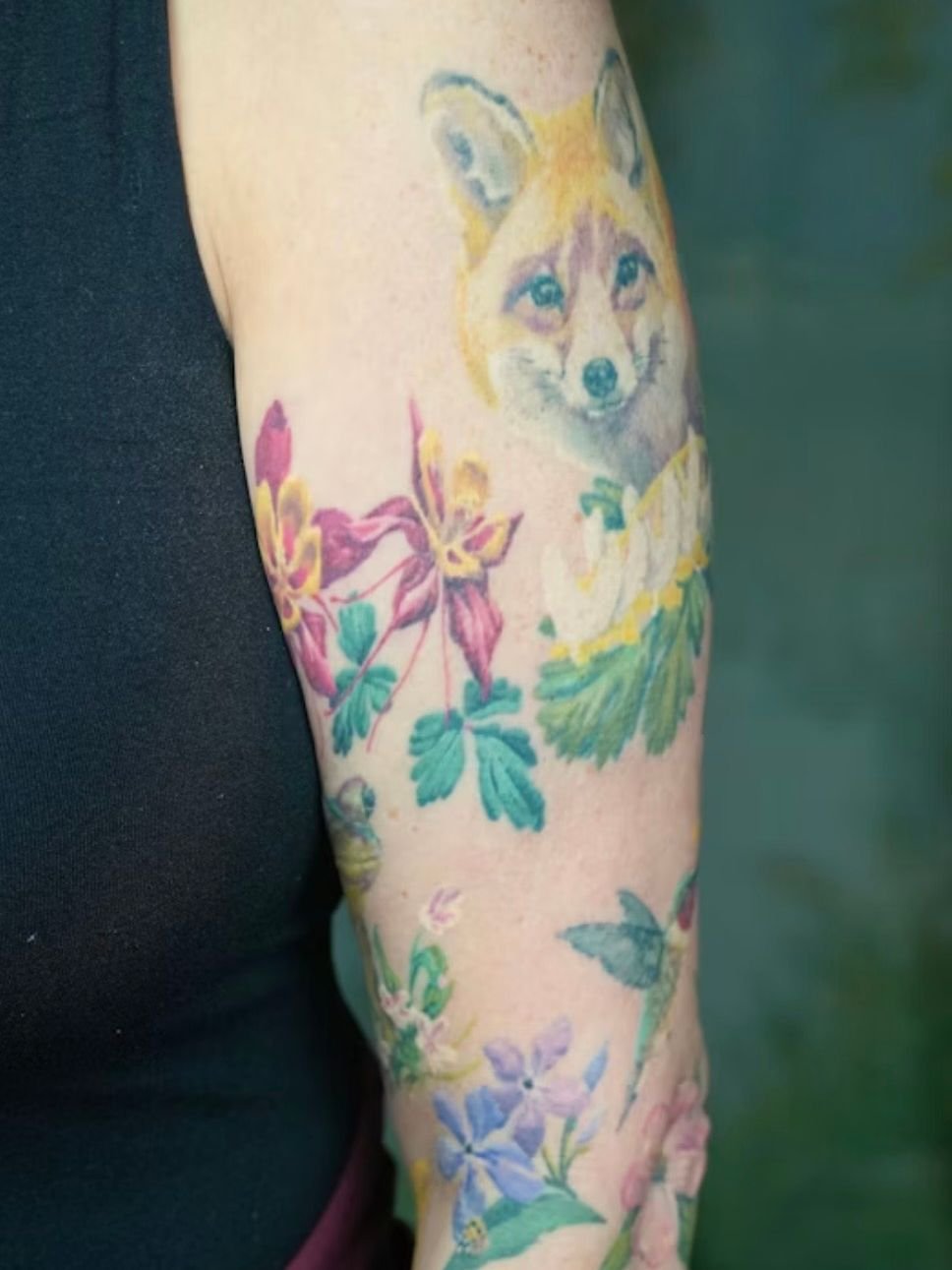 First Deran from North Carolina. Now Stacey from South Carolina.

Every session we create a nature vignette, an animal and plant paired together. A female American goldfinch on magnolia. A fox with Dutchman's breeches. A bullfrog with spring beauty a