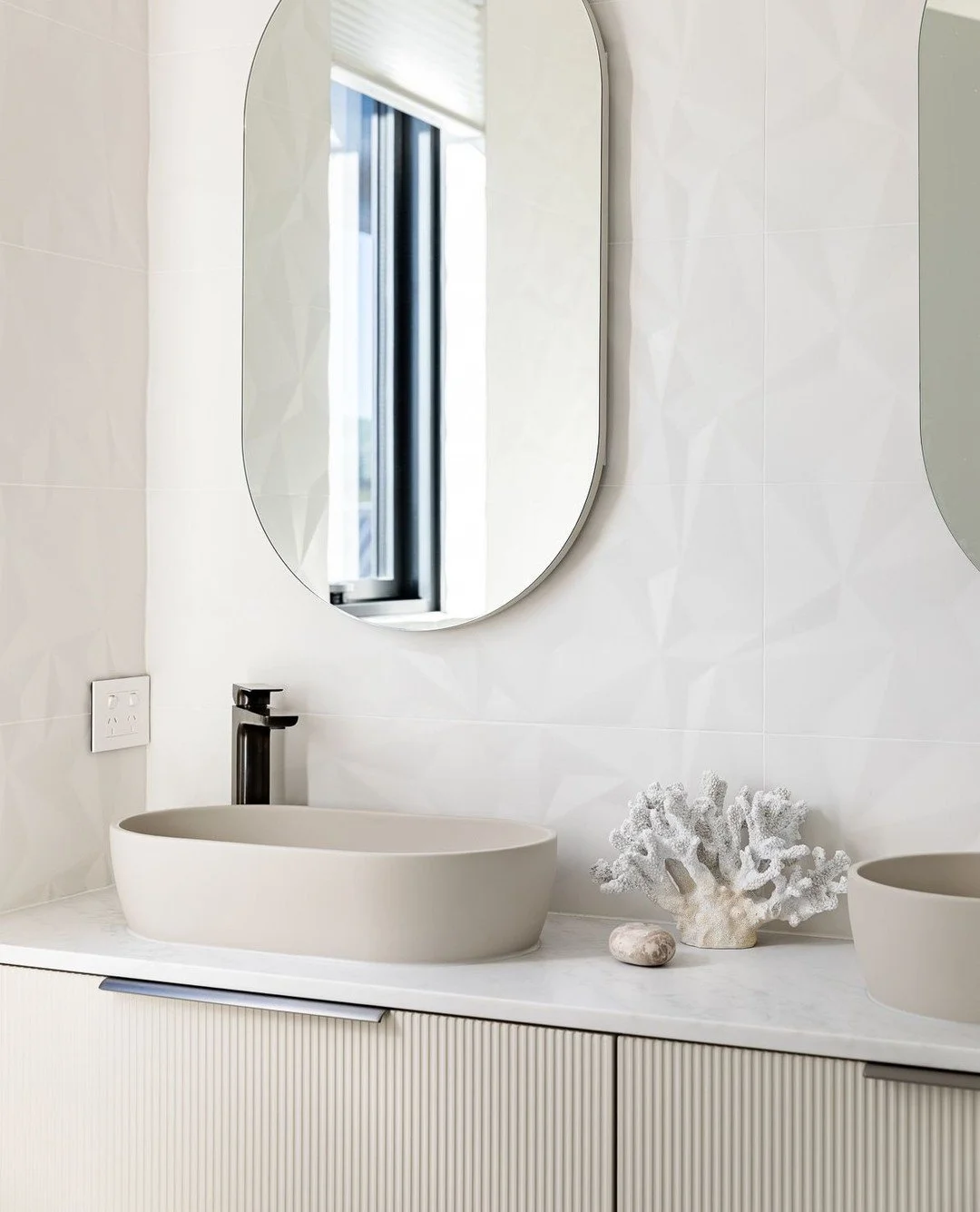 You know, it&rsquo;s not all &ldquo;Lights! Camera! Action!&rdquo; when shooting&hellip;⁠
There&rsquo;s usually a lot less action, if I&rsquo;m honest.⁠
⁠
More often, it&rsquo;s consideration. Waiting. Biding your time.⁠
Patience (trying at least).⁠
