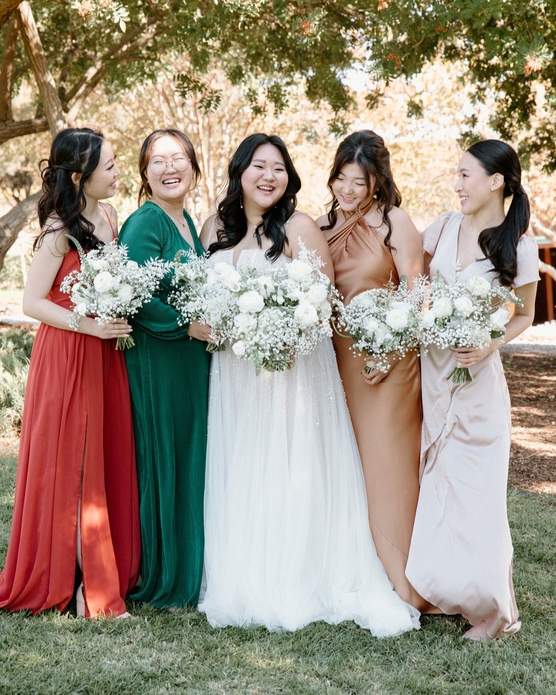 When it comes to bridesmaids dresses we're all about celebrating each girl's individual style + vibes! 🥰

Vendors:
Planner: @joyfullyco_
Catering: @annetaylorcatering
Cake: @bocakesbakery
Desserts: @sidecardoughnuts
Photography: @vophotoco 
Makeup a