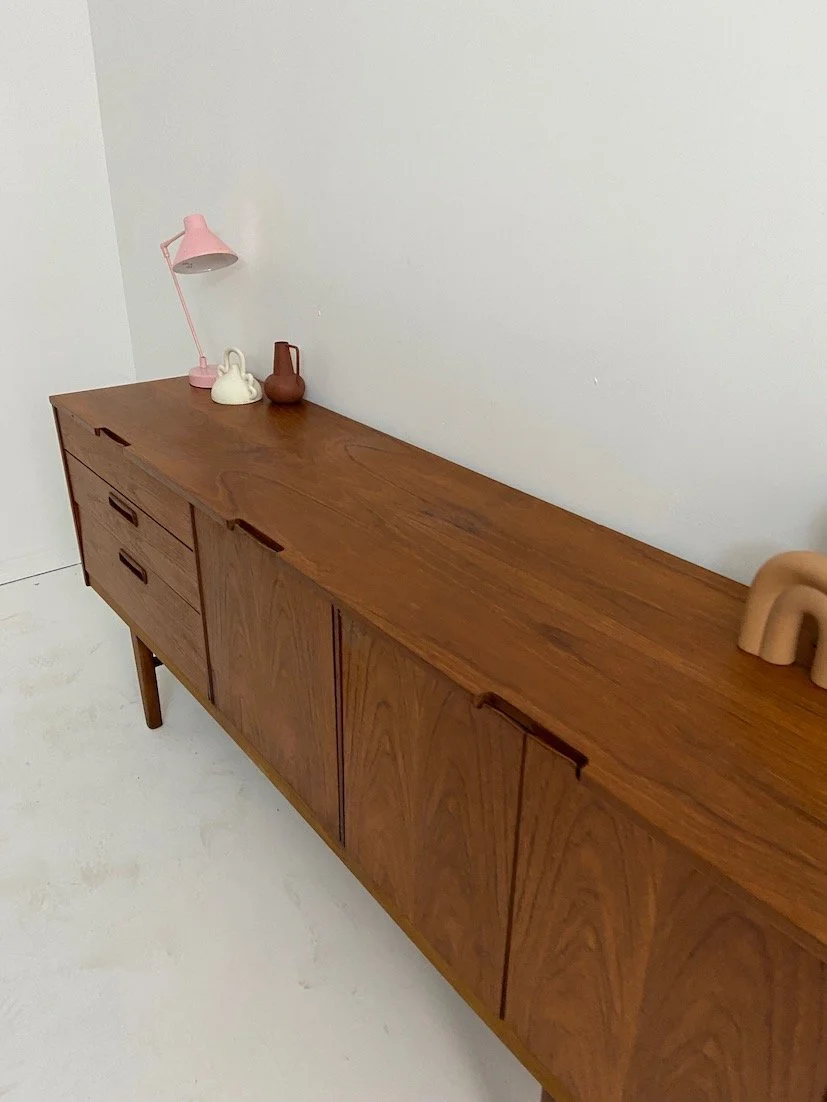 Boutique — general store paris