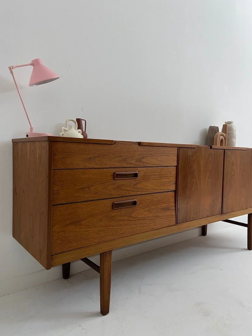 Boutique — general store paris