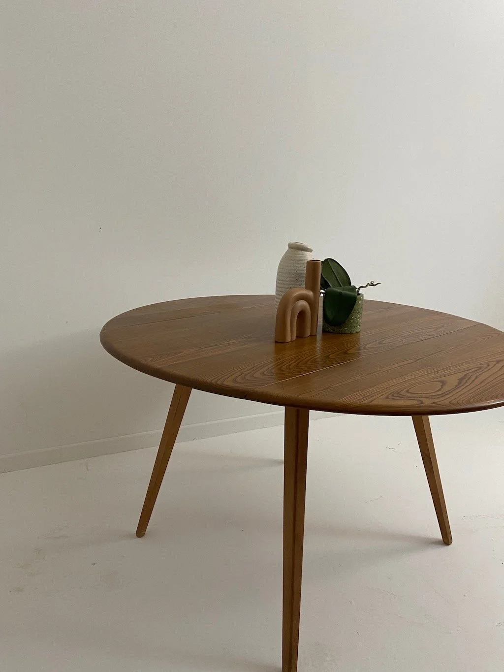 Boutique — general store paris