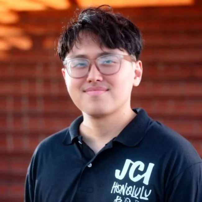 Treasurer Michael Lee