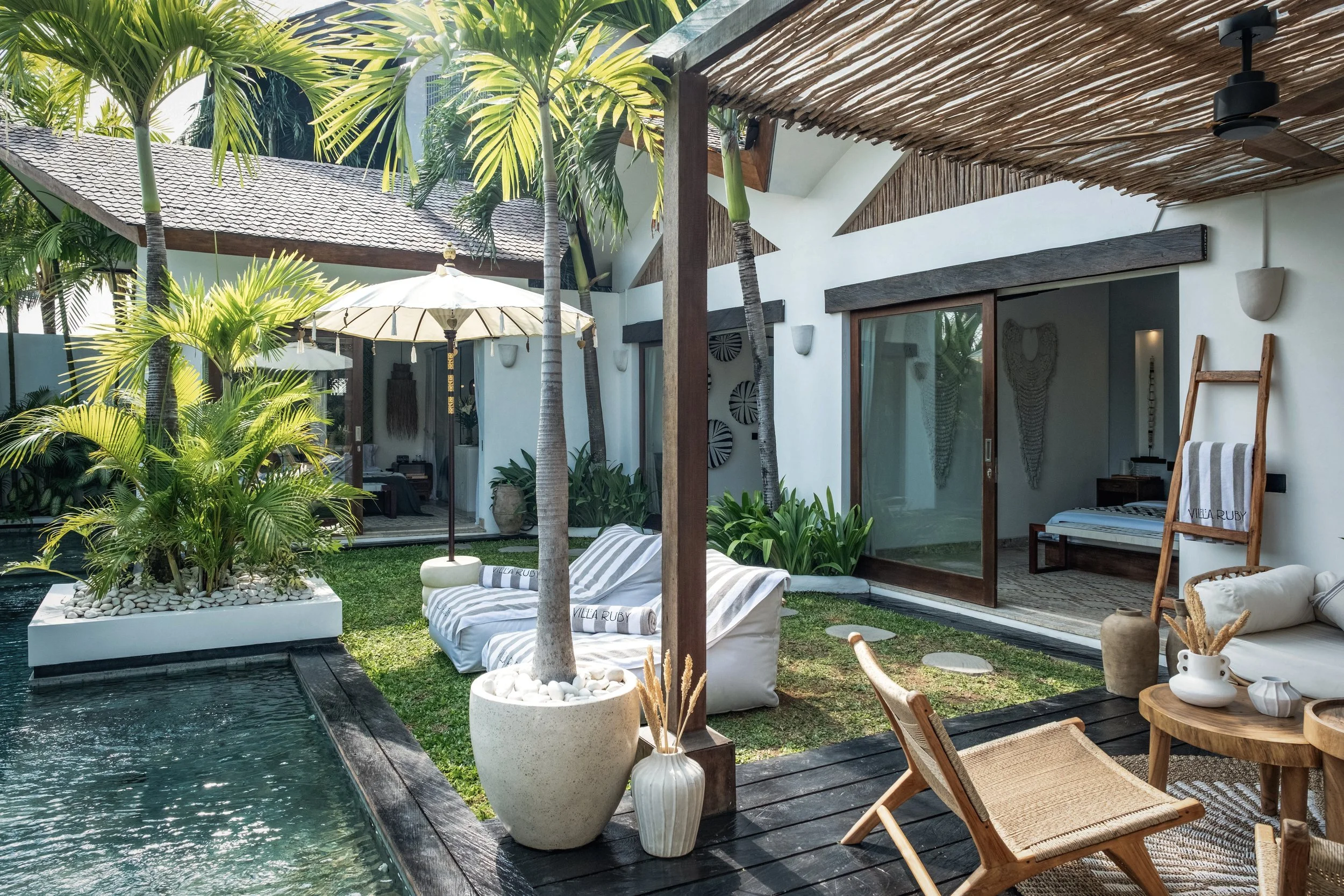Villa+Ruby+-+Garden-2.jpg