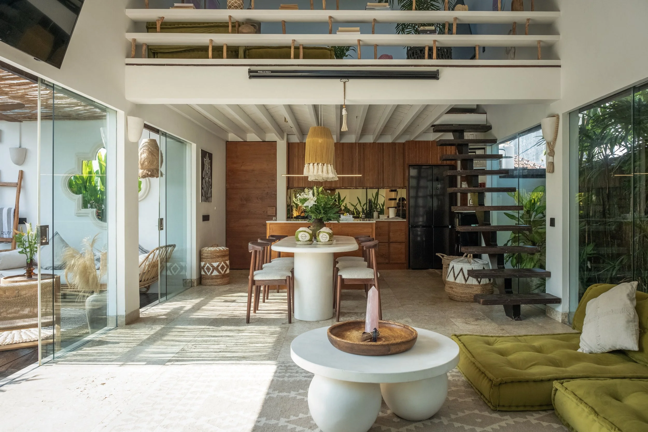 Villa+Ruby+-+Living+Room-5.jpg