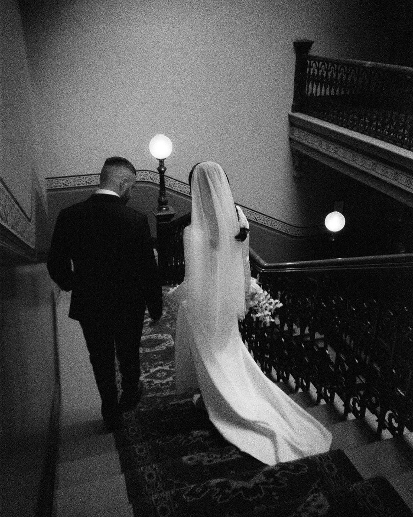 Film scans are in from Shariffah and Alex&rsquo;s beautiful day 🖤

#finderseekerphotography #35mmphotography #melbourneweddingphotography #windsorhotelmelbourne #australianweddingphotographer