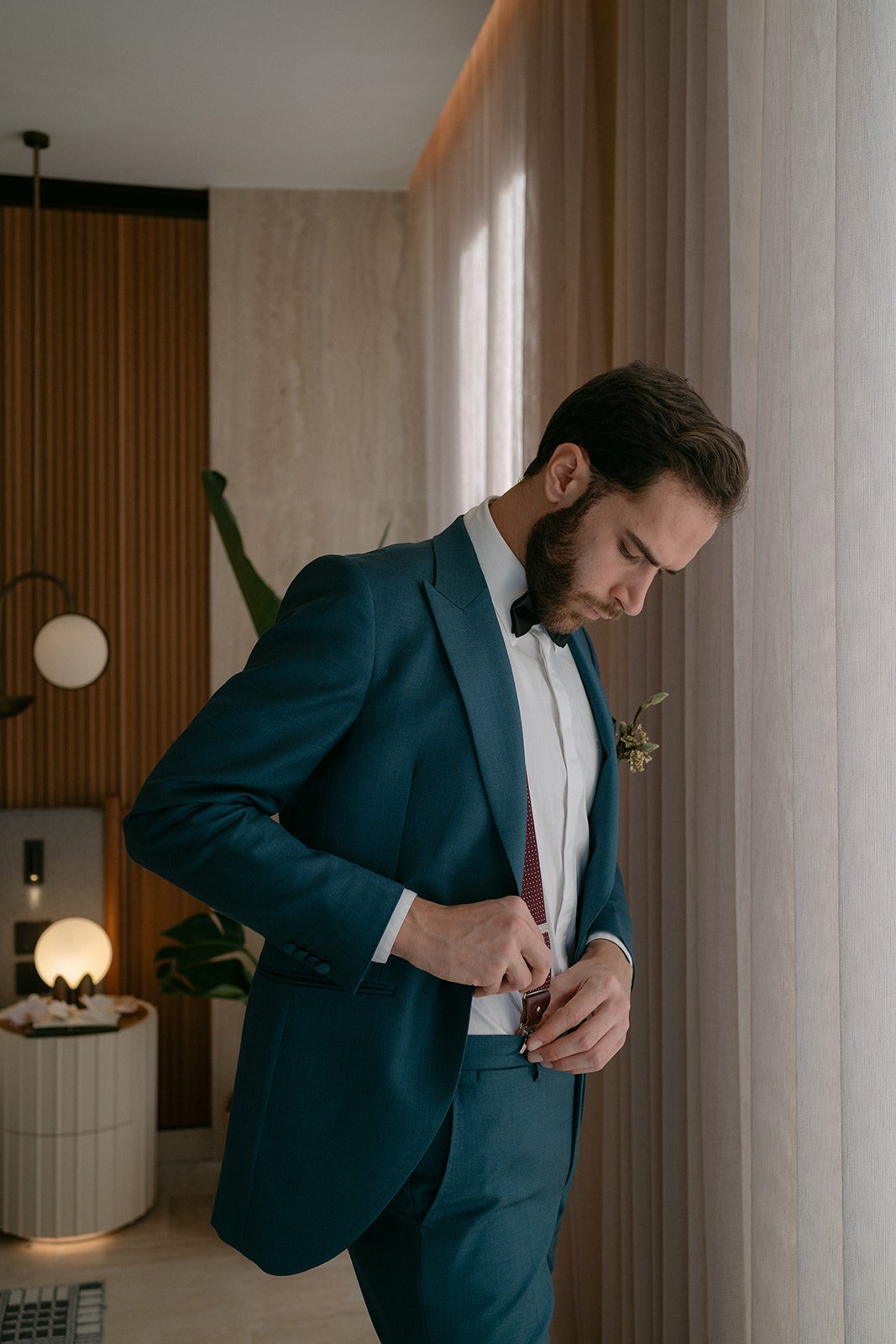 groom getting ready - wedding and elopement photographer rome.jpg