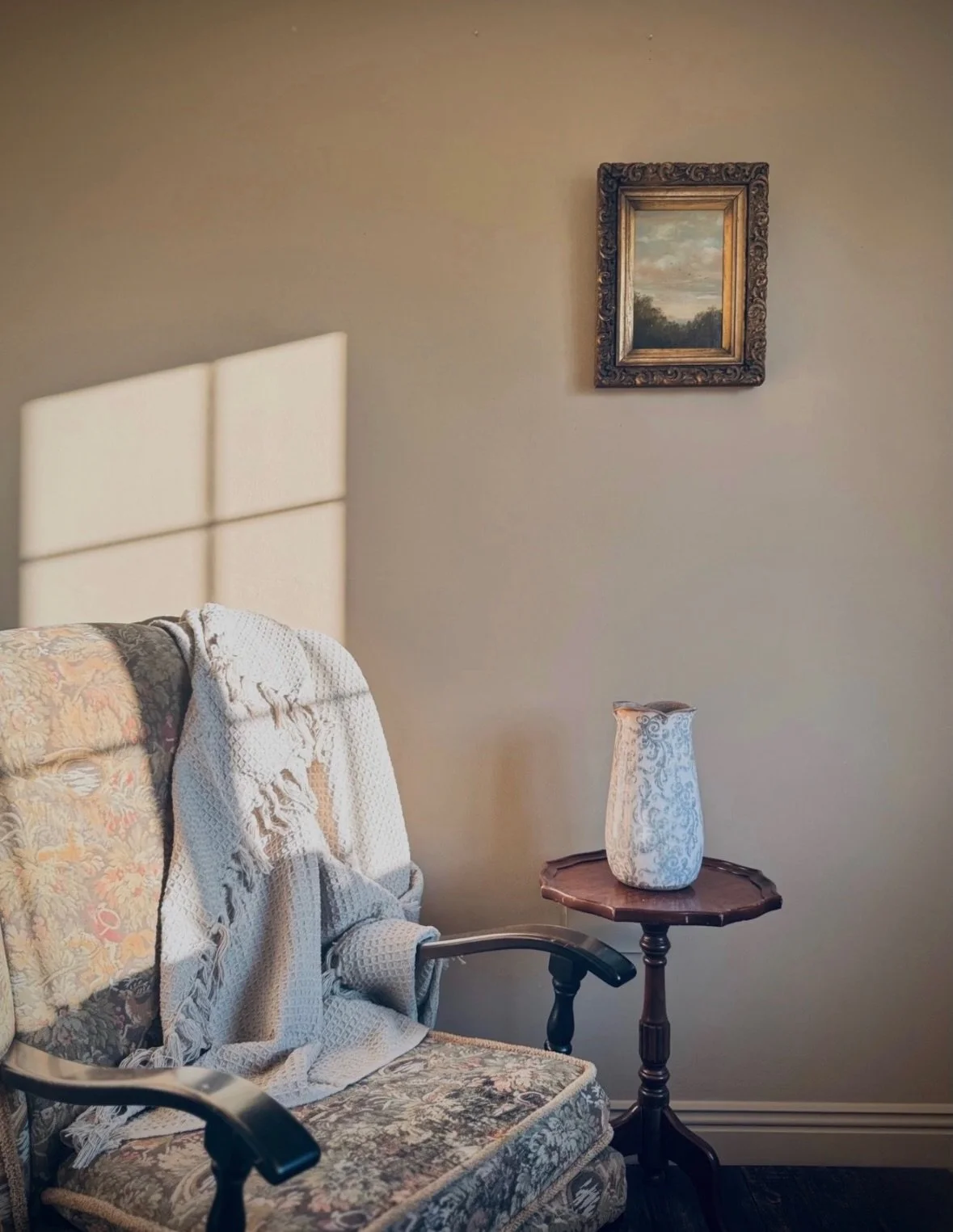 This is how I imagine it living.

As something that becomes part of the room&rsquo;s atmosphere.

You don&rsquo;t look at it directly every time you pass.
But it changes the feeling of the space.

It softens everything around it.

And over time,
you 