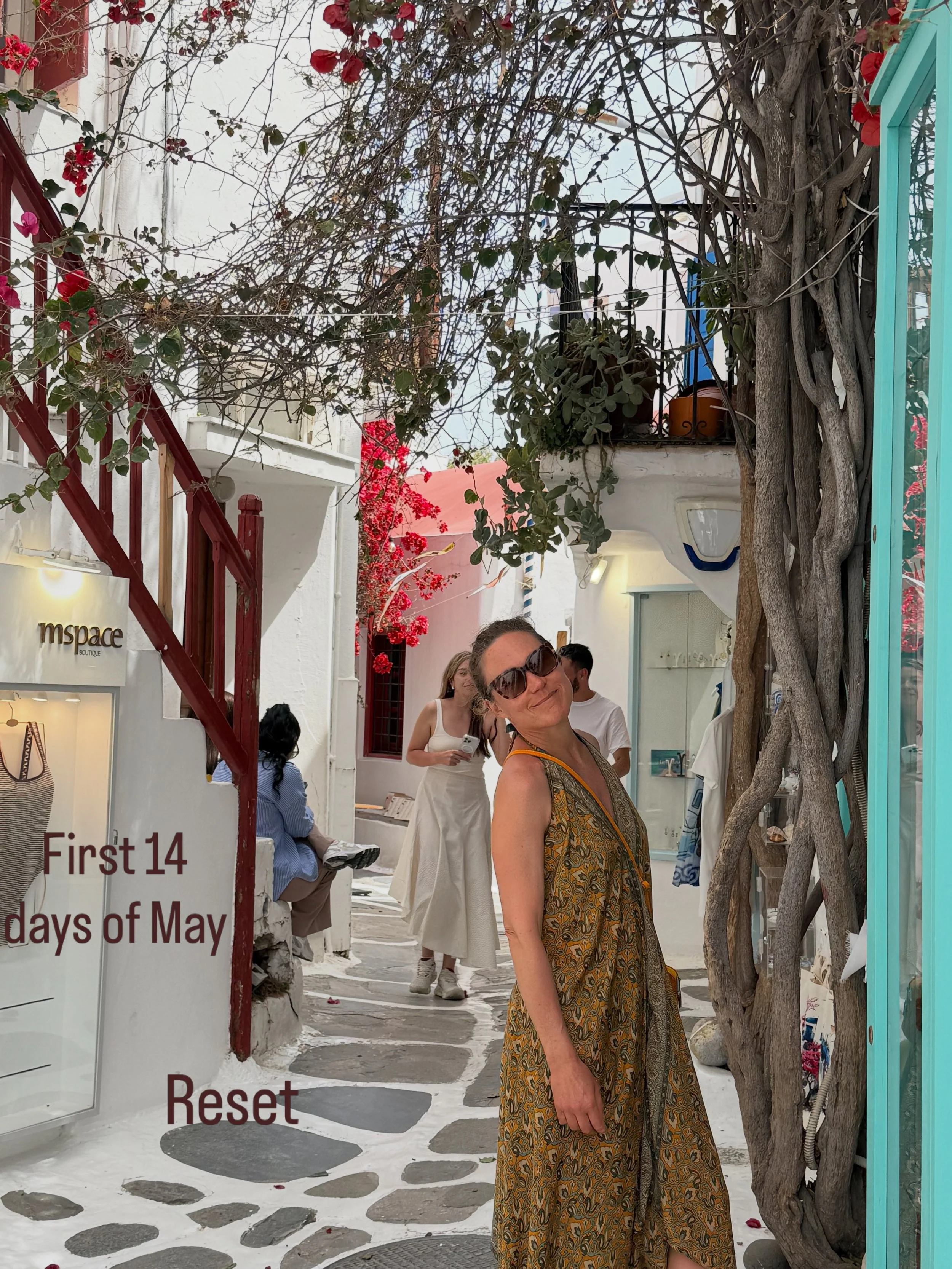 Moments in May these past two weeks. 

Reset and recharge in Paros
Abundance in my garden 
A bouquet of ranunculus and lilac for a Princess.
A Tiny family moved in
Long awaited tulips didn&rsquo;t  disappoint.
Daily meditation keeps the day focused a