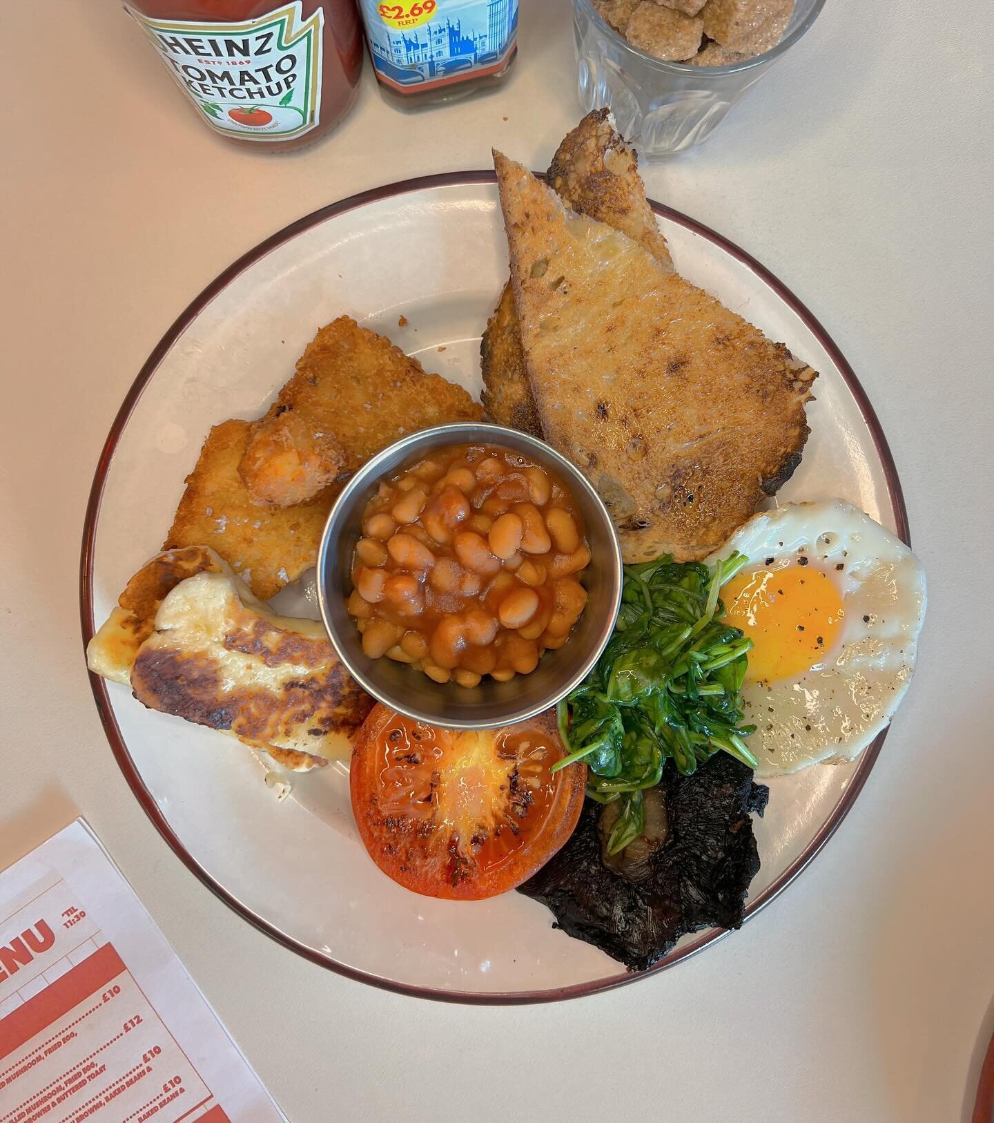 Next in our &lsquo;Fry Up&rsquo; collection is The Veggie

Grilled Halloumi, Grilled Tomato, Spinach, Portobello Mushroom, Sunnyside Egg, Hash Browns, Baked Beans &amp; Toasted Sourdough 

It&rsquo;s been a long time coming but we made it&hellip; int