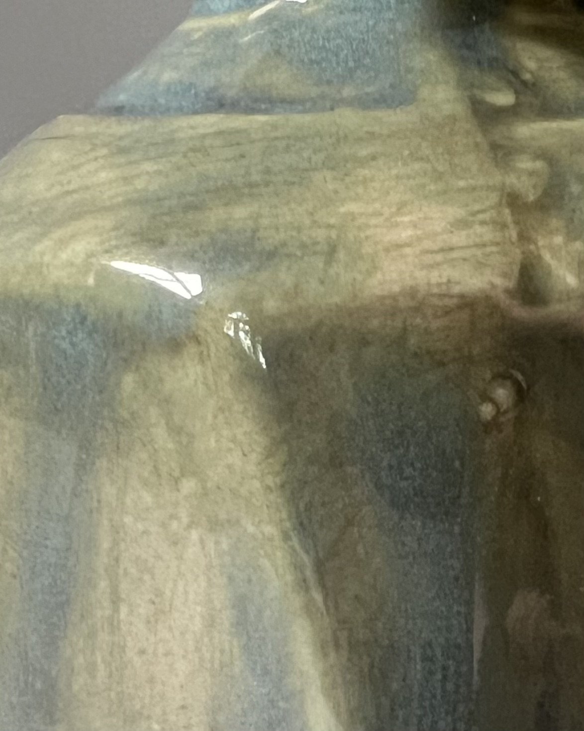 milk-jug-vase-26-45-textured-turquoise-glaze-detail.jpeg