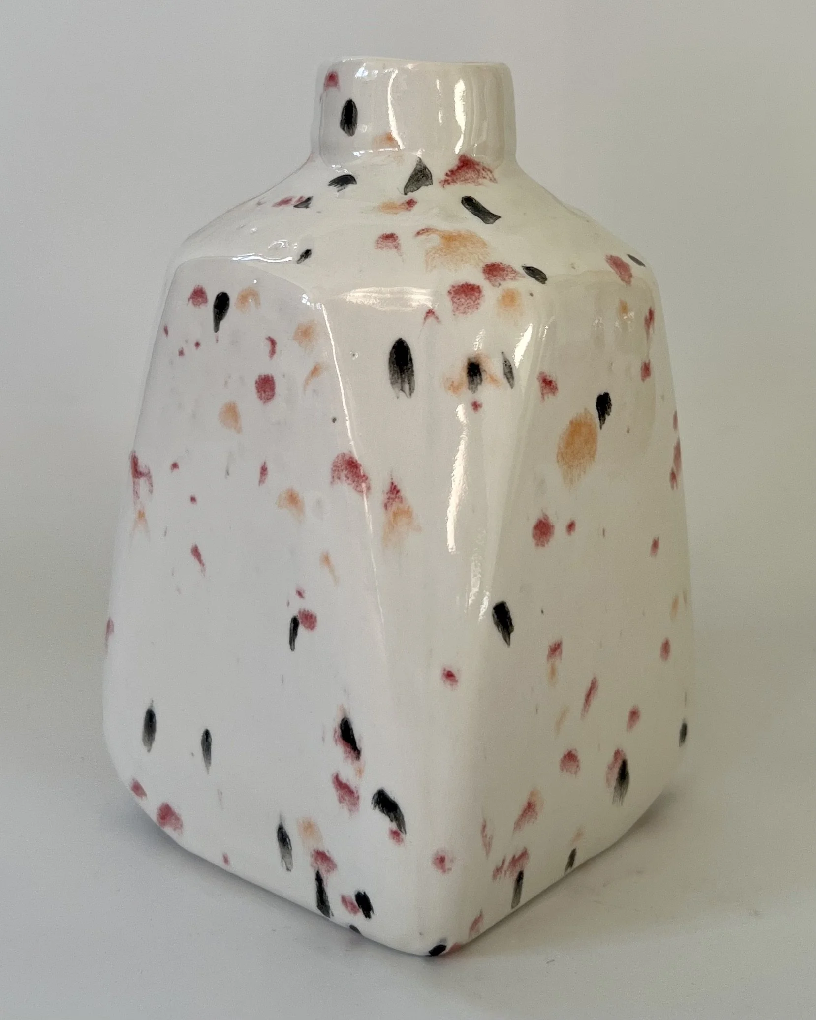 Jug 25.111_Front.jpeg