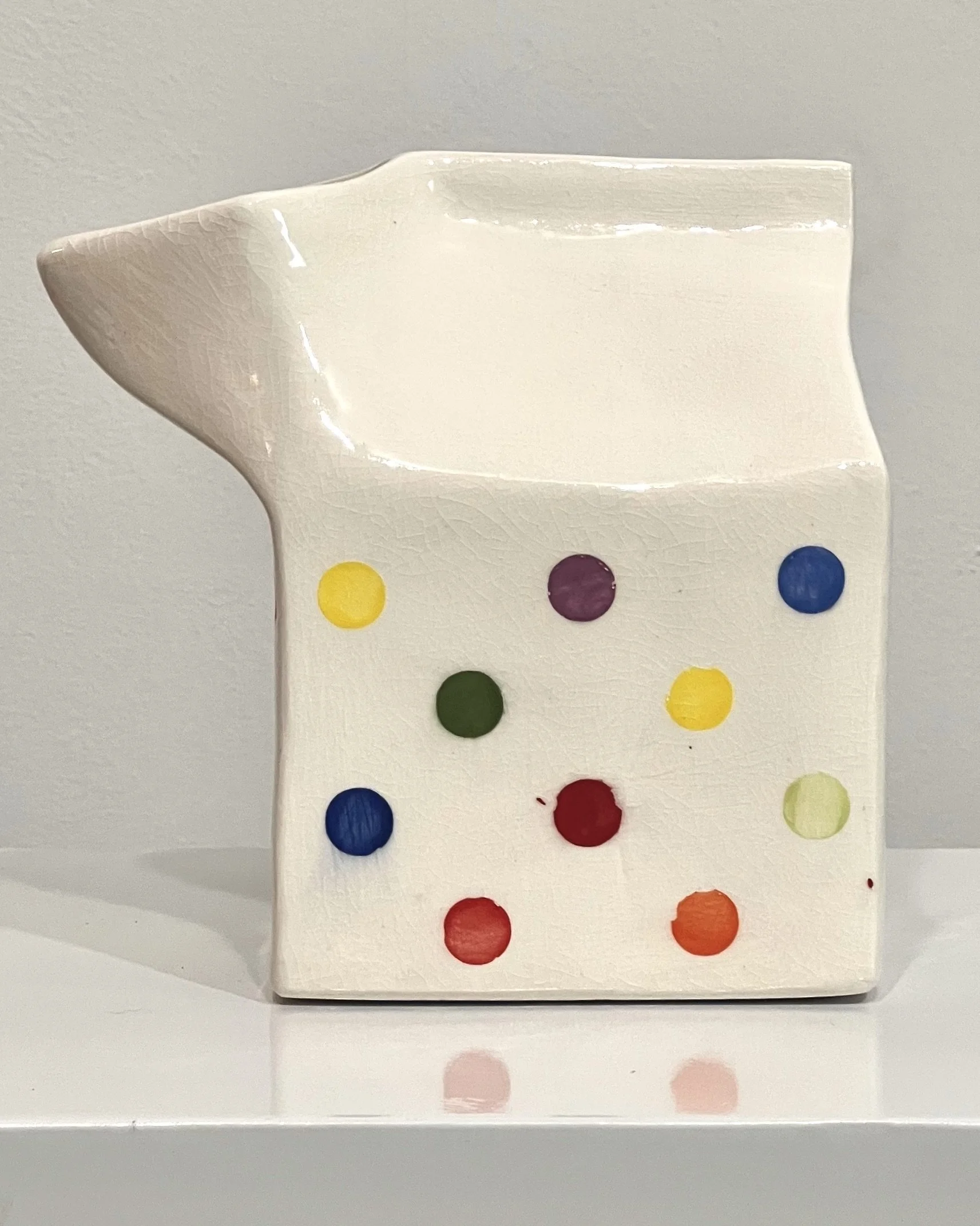 02-milk-carton-c26-1-ceramic-vase-front-view.jpeg