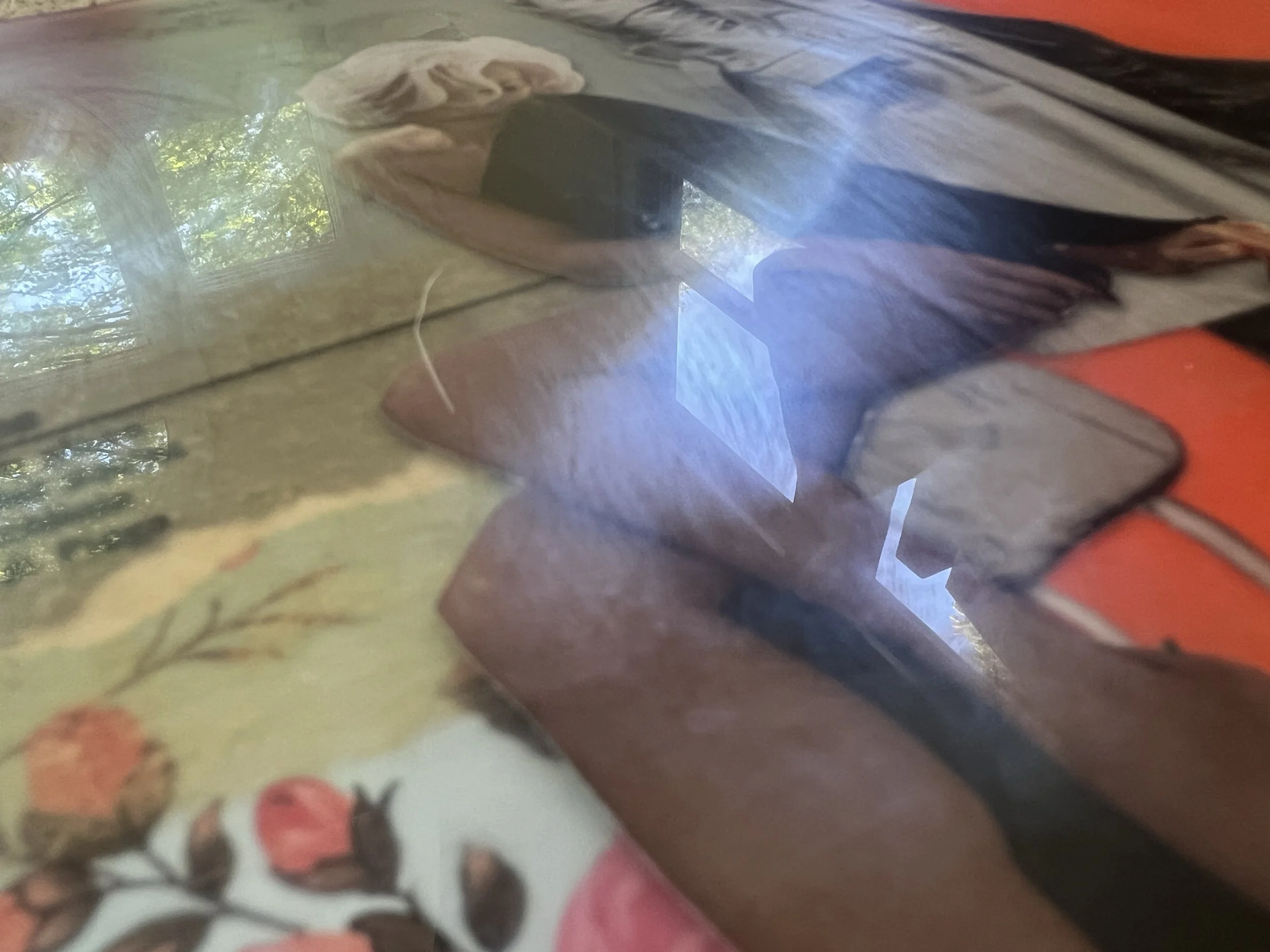 id-say-i-lost-my-heart-to-you-but-in-reality-it-was-my-mind-resin-surface-detail.jpeg