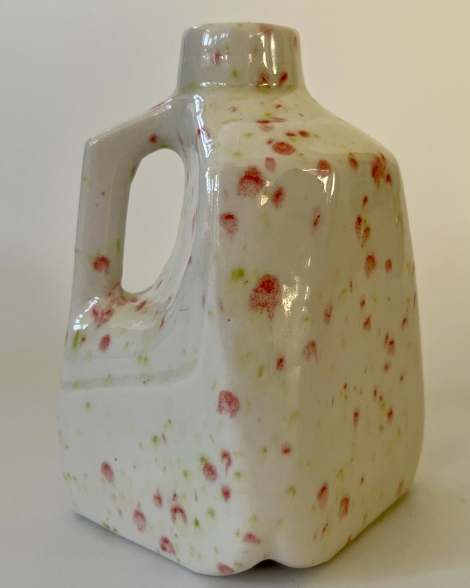 Jug 25.136_Left.jpeg