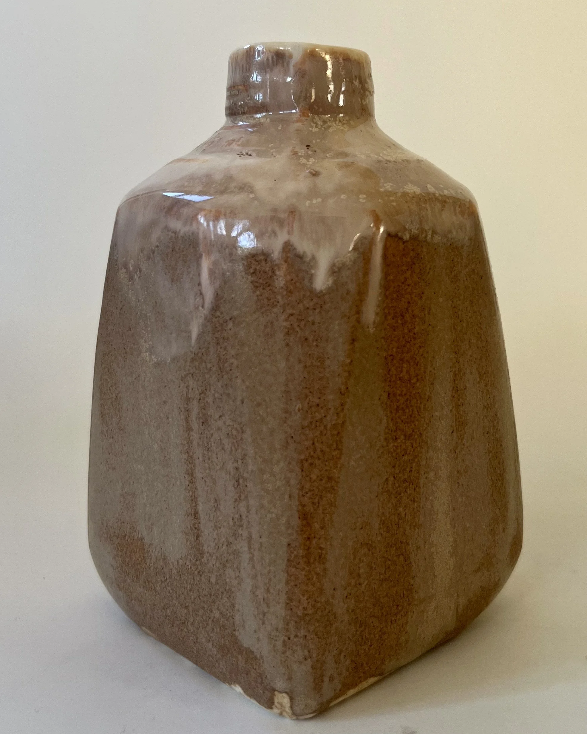 Jug 25.79_Front.jpeg