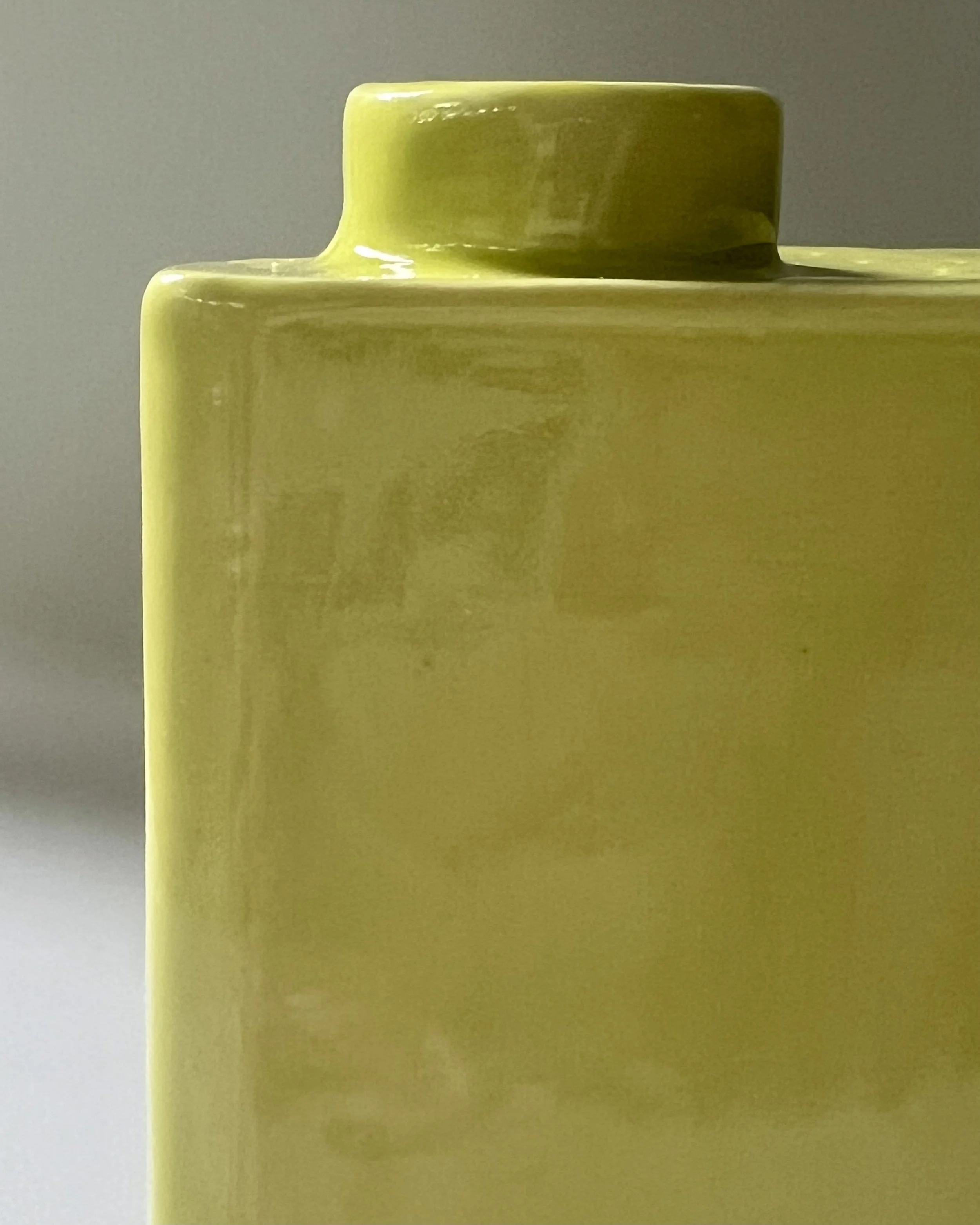 cDetail of glossy Pear glaze on handmade porcelain carton vase C26.9