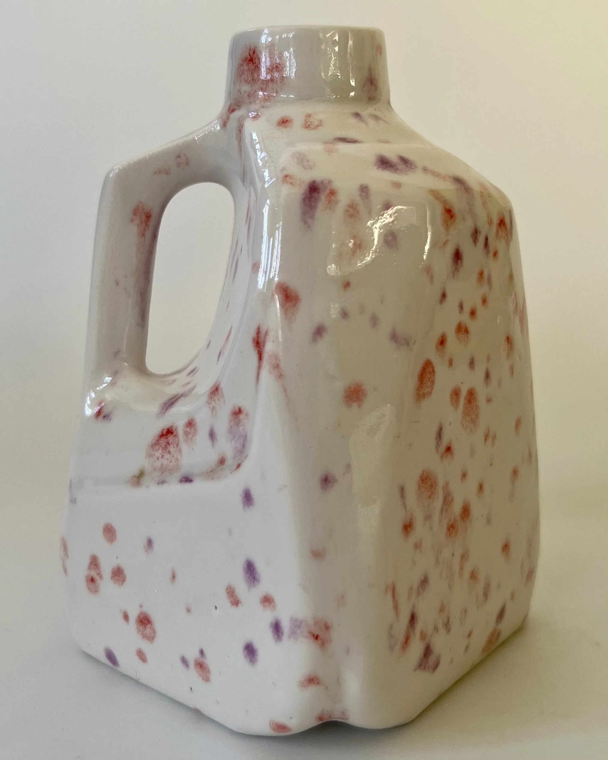 Jug 25.135_Left.jpeg