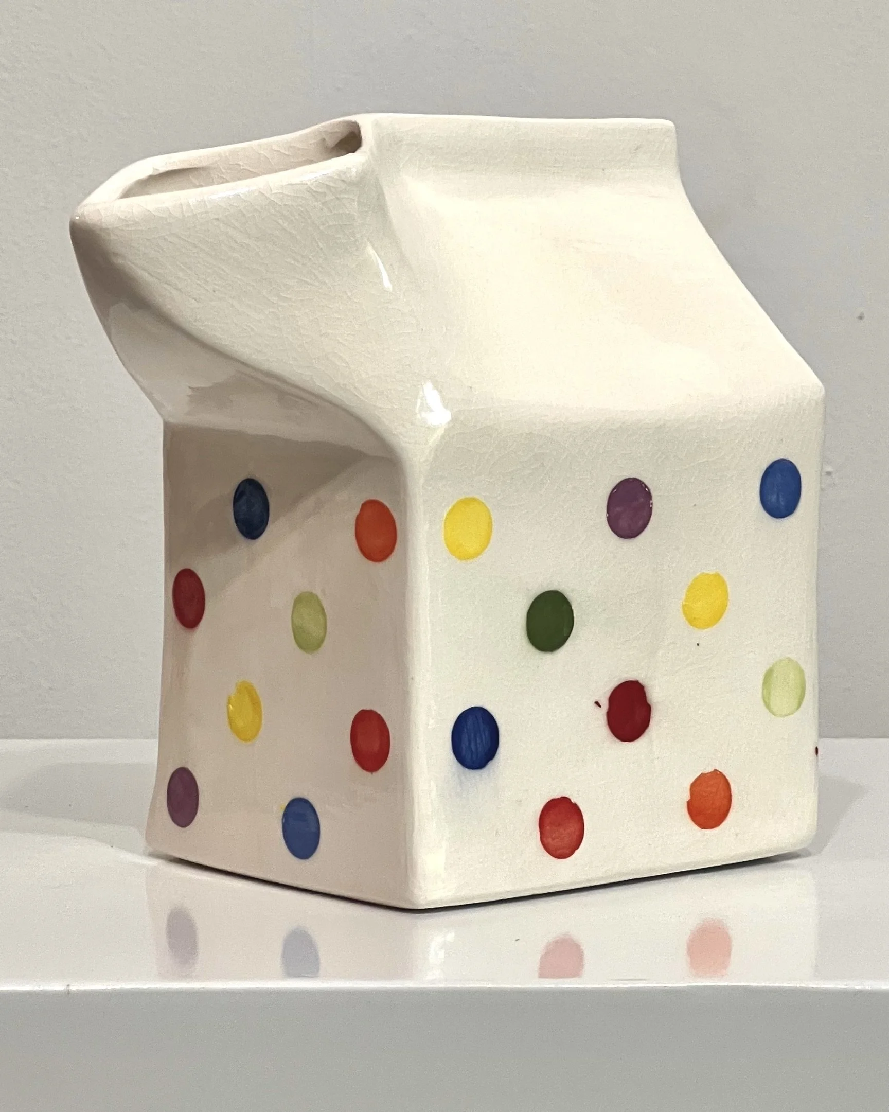 03-milk-carton-c26-1-ceramic-vase-three-quarter-view..jpeg