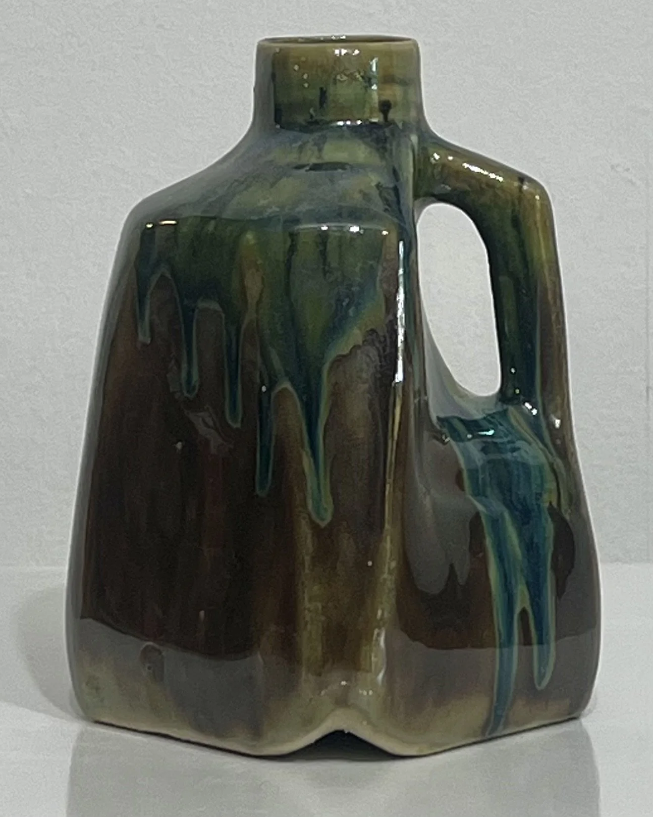 26.90-Front.jpeg