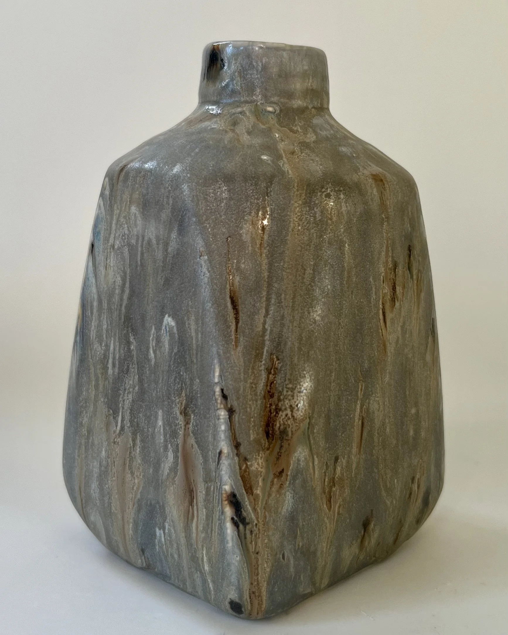 Jug 25.96_Front.jpeg