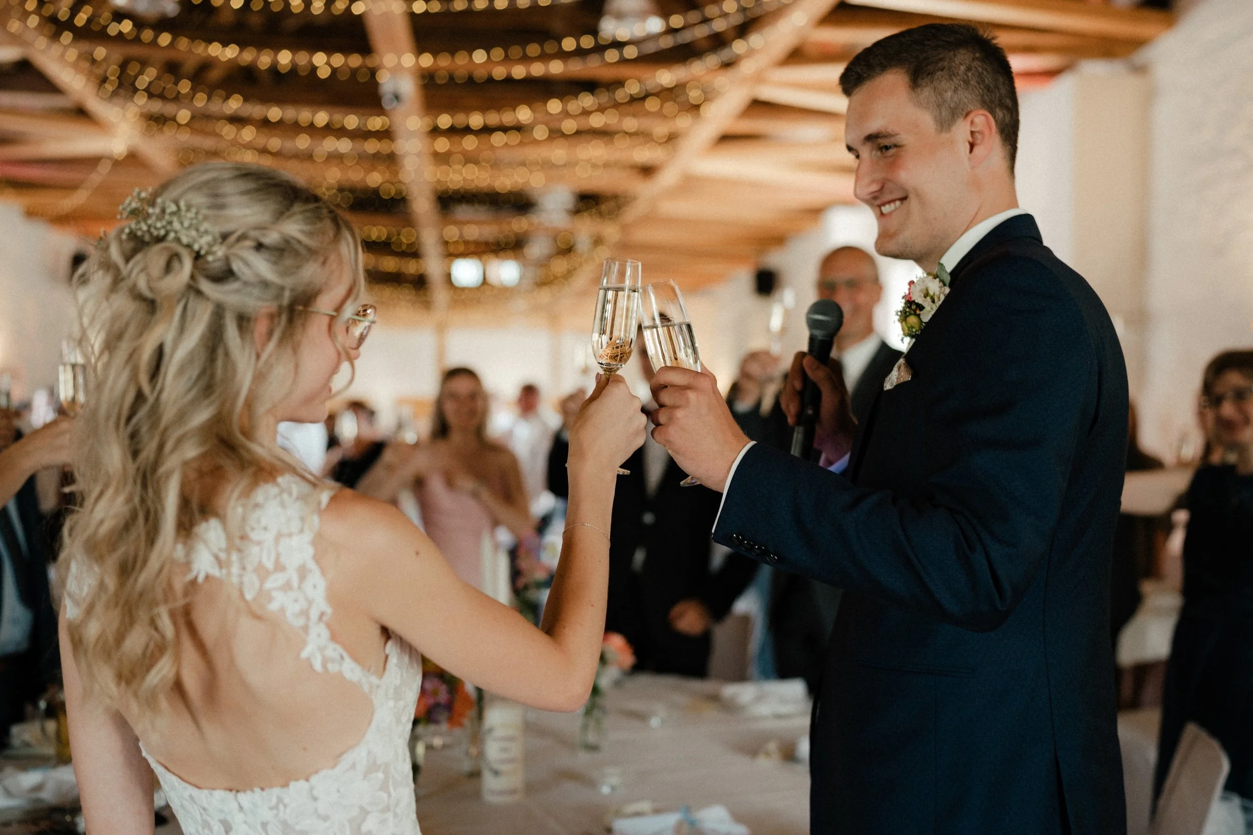 Hochzeit Lucienne und Jonathan-537.jpg