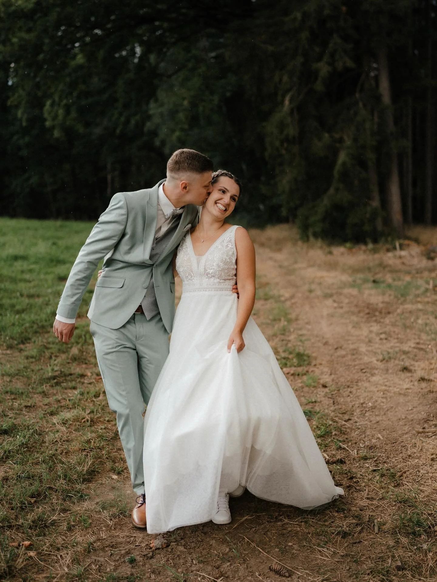 Memories of Summer 2️⃣0️⃣2️⃣5️⃣. 

MUCH LOVE. 🤍

#wedding #weddingphotographers