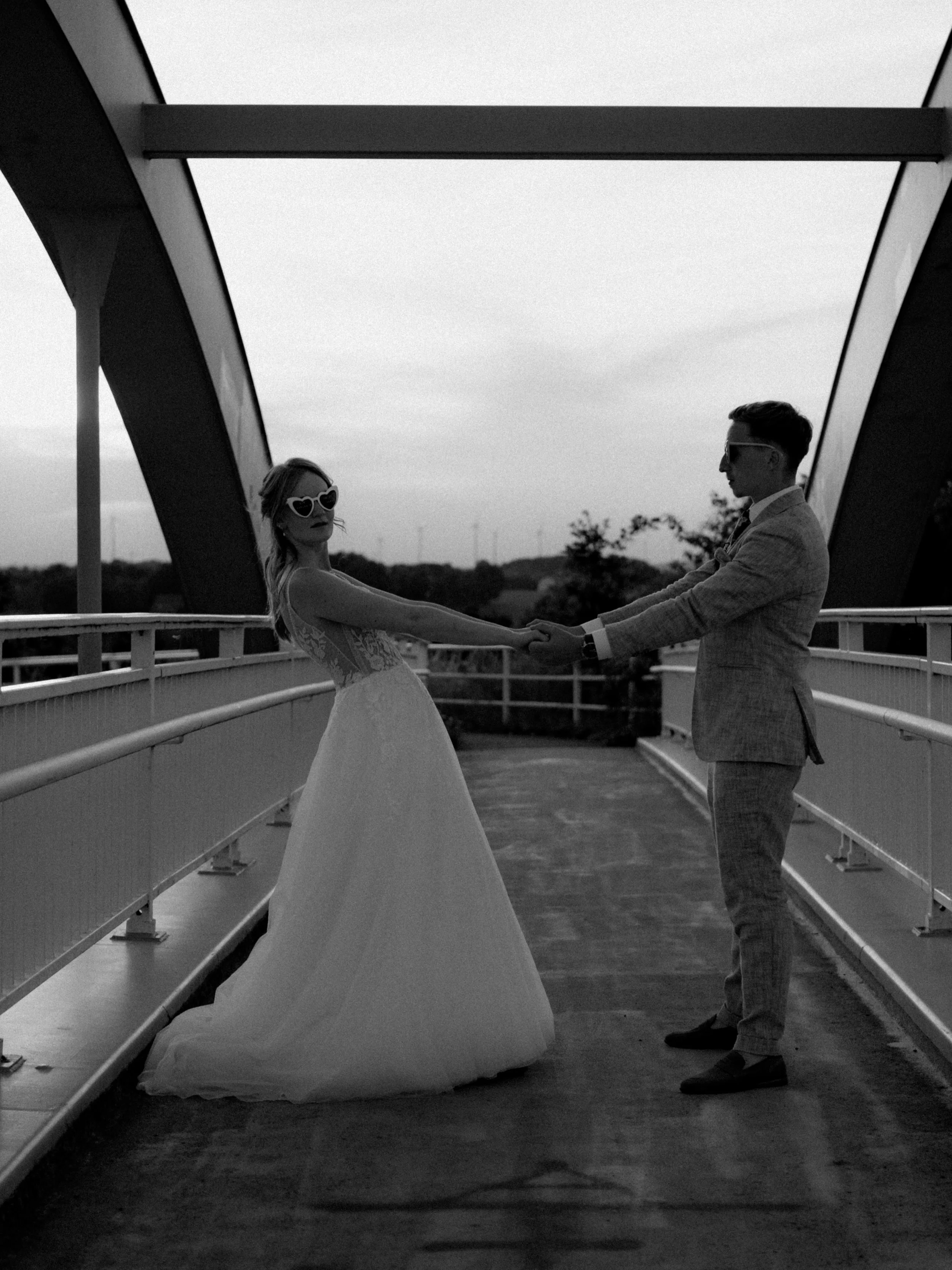 Der Hype nimmt kein Ende. 💍

Wir haben noch so viele wundersch&ouml;ne Erinnerungen in petto &ndash; da kommt definitiv noch einiges. 📸👌🏼

Much Love. &hearts;️