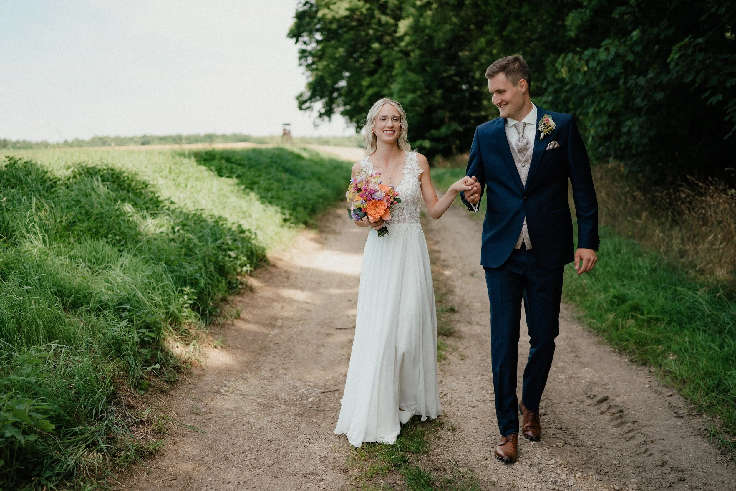 Hochzeit Lucienne und Jonathan-176.jpg